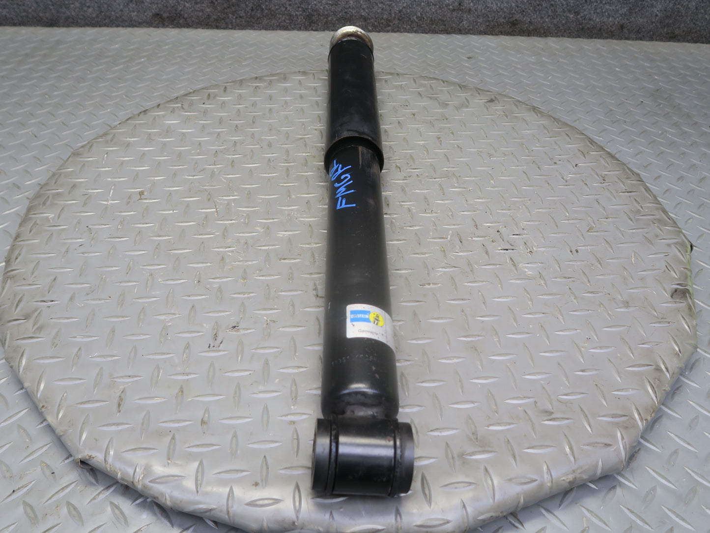 02-12 Mercedes W463 G500 Rear Left & Right Bilstein Strut Shock Absorber Set