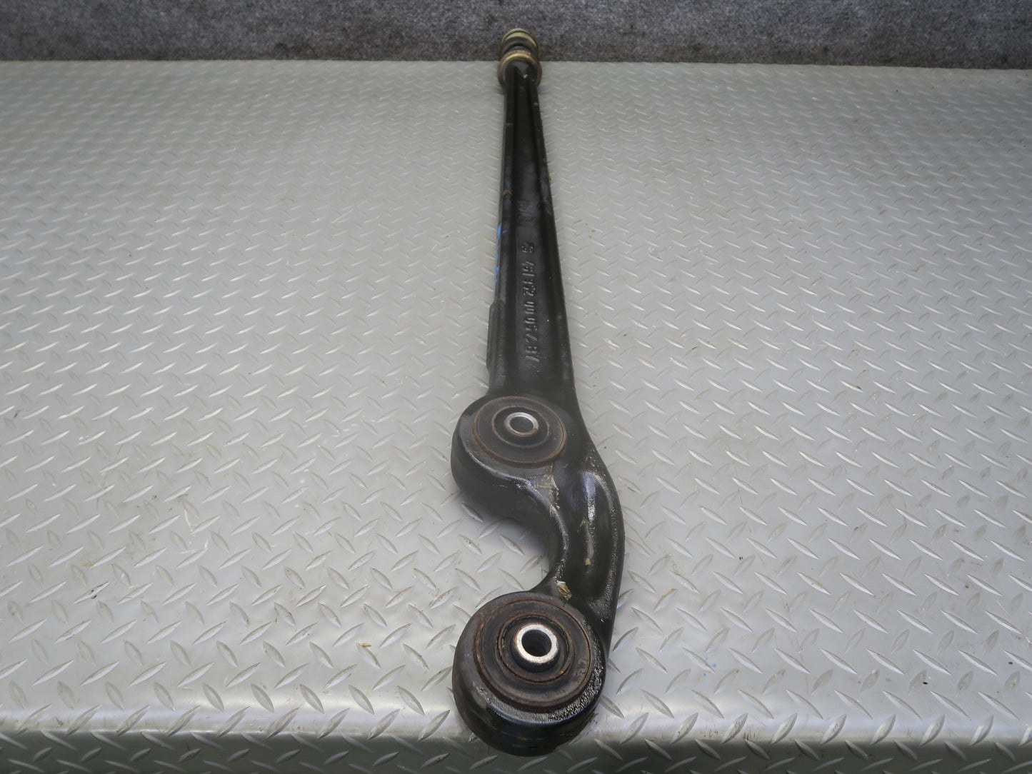 2002-2012 Mercedes W463 G500 Rear Left Lower Trailing Control  Arm 4613520005