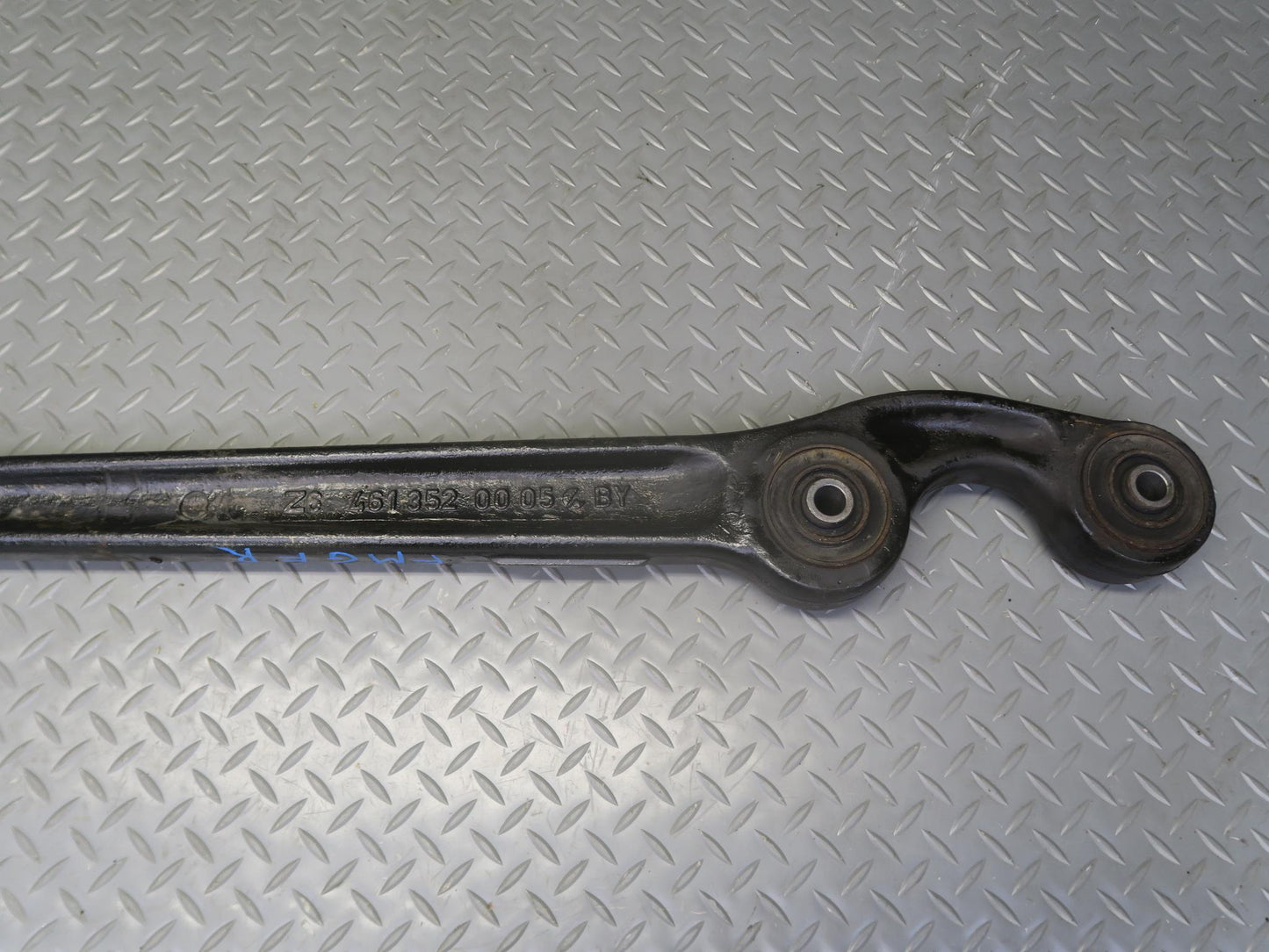 2002-2012 Mercedes W463 G500 Rear Right Lower Trailing Control  Arm 4613520005