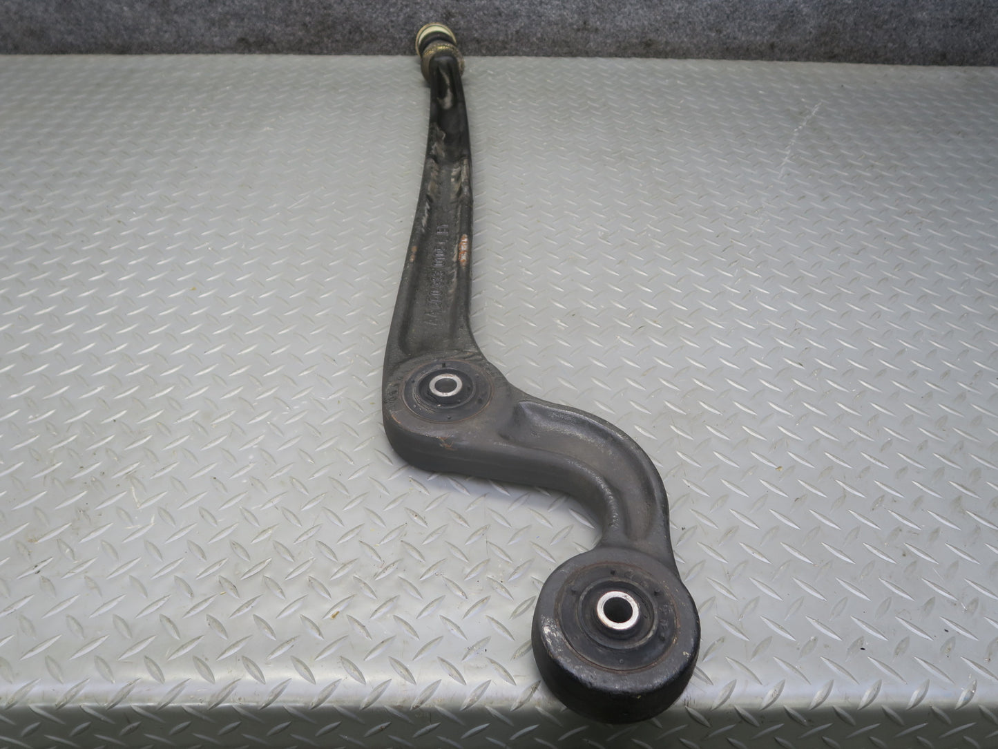 2002-2012 Mercedes W463 G500 Front Left Lower Trailing Control  Arm 4603330105