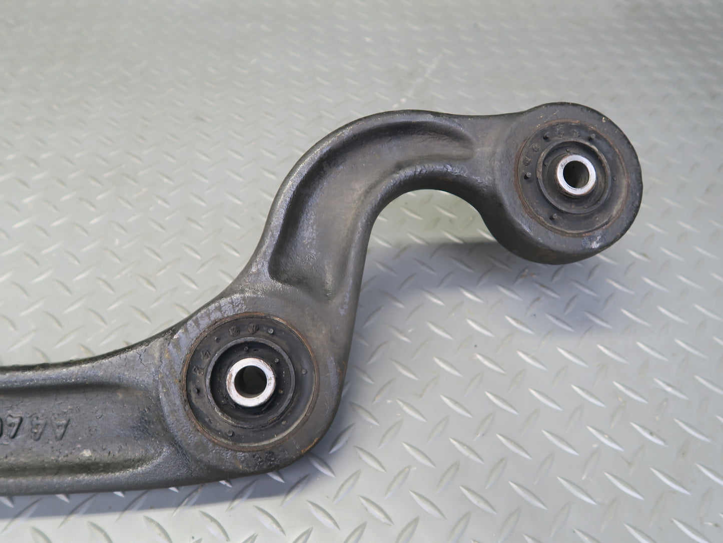 2002-2012 Mercedes W463 G500 Front Left Lower Trailing Control  Arm 4603330105
