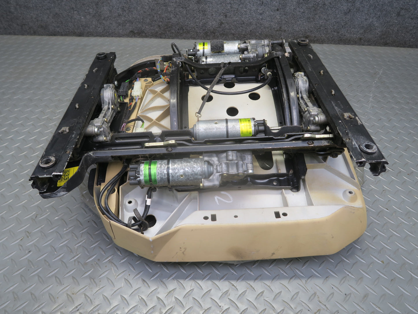 96-98 BMW E36 328iC Convertible Front Left Seat Lower Frame Track Rail Motor OEM