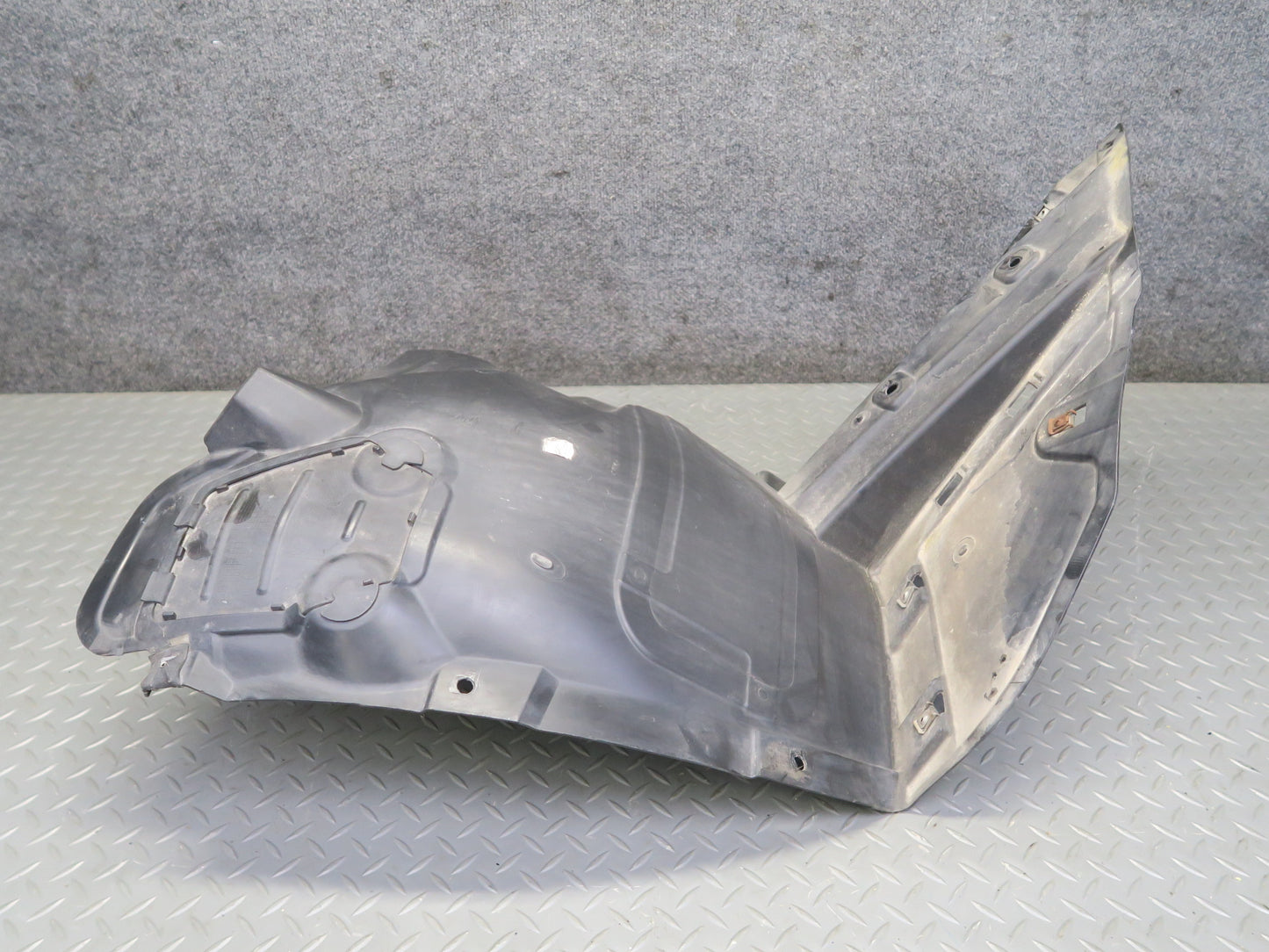 09-16 BMW E89 Z4 28i 35i Front Right Fender Liner Splash Shield 7191030 OEM