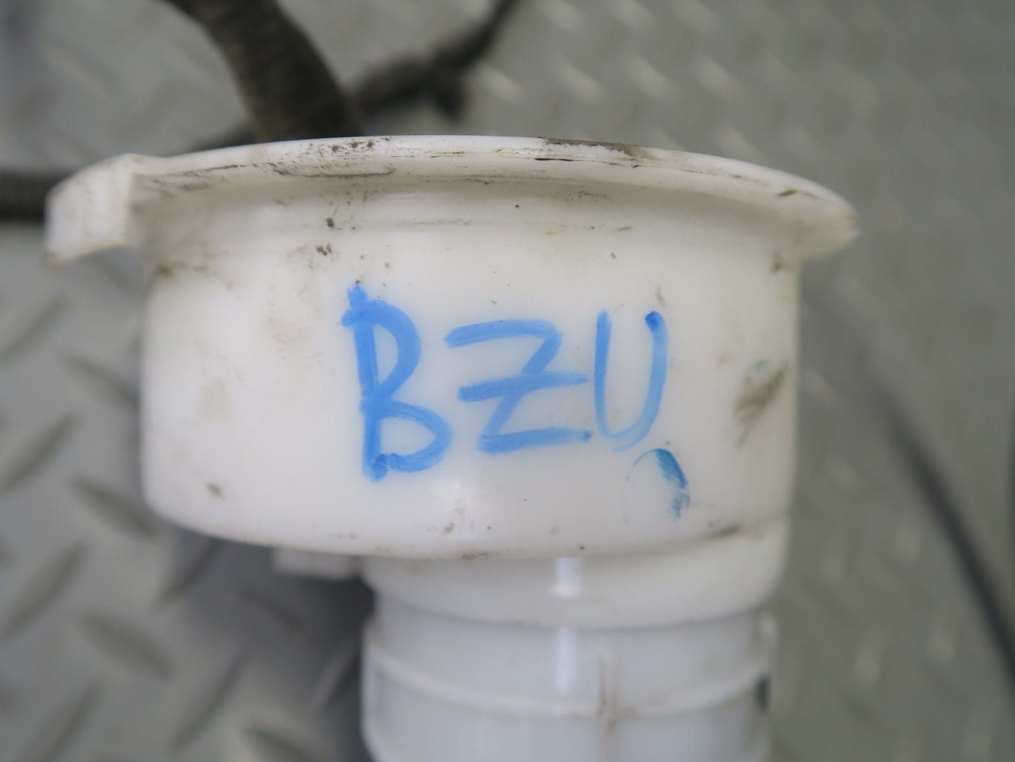 12-16 BMW E89 Z4 28i N20 Fuel Pump & Pressure Regulator Assembly 84K Miles OEM