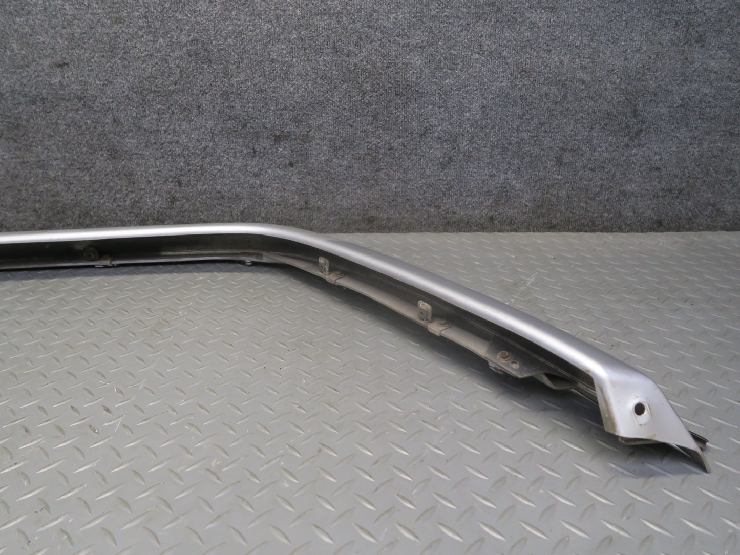 2002-2005 Mercedes W463 G500 Rear Right Wheel Fender Flare Trim Molding