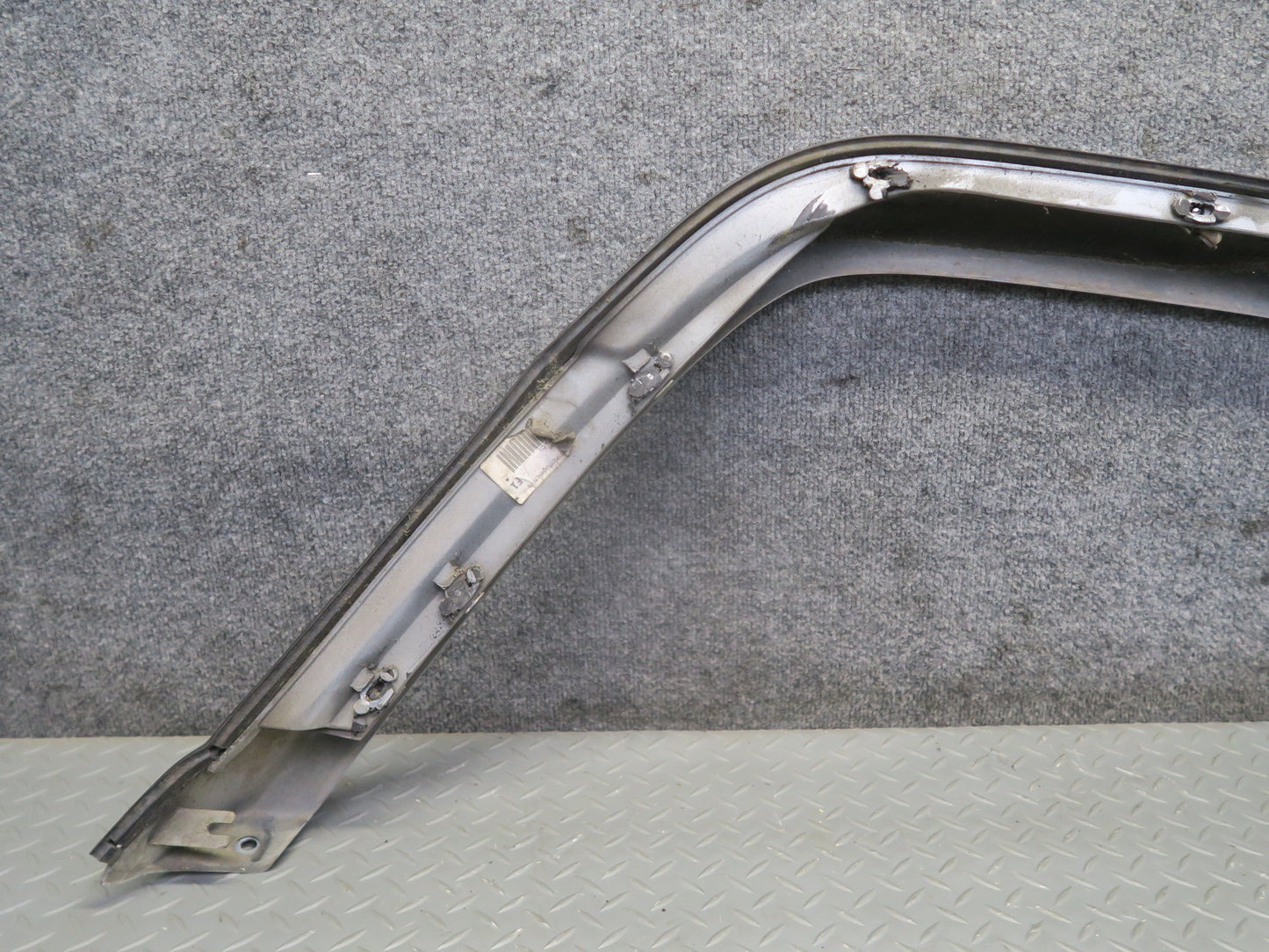 2002-2005 Mercedes W463 G500 Rear Right Wheel Fender Flare Trim Molding