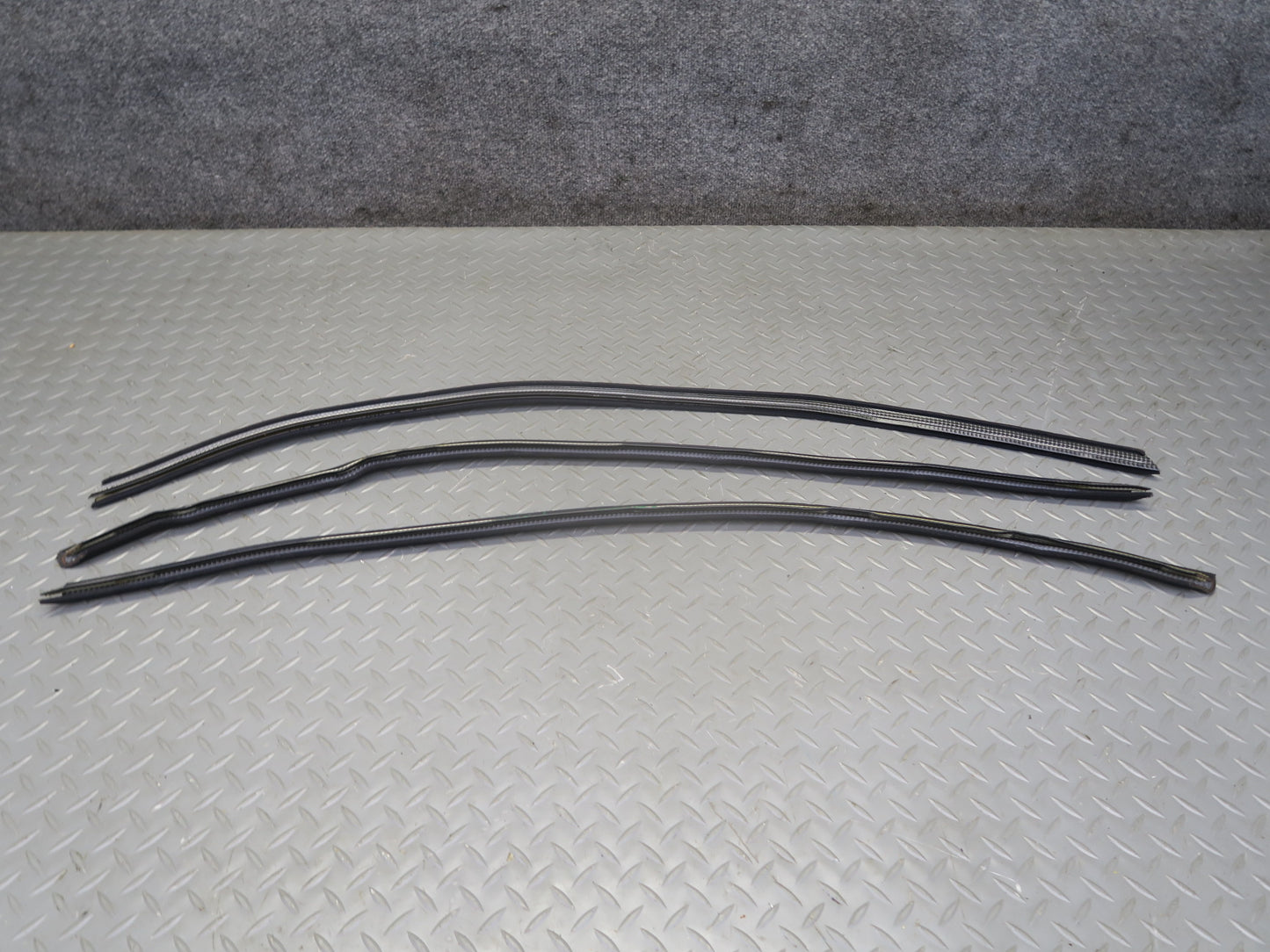 2002-2018 Mercedes W463 G500 G550 Set of 3 Tailgate Weather Strip Rubber Seal