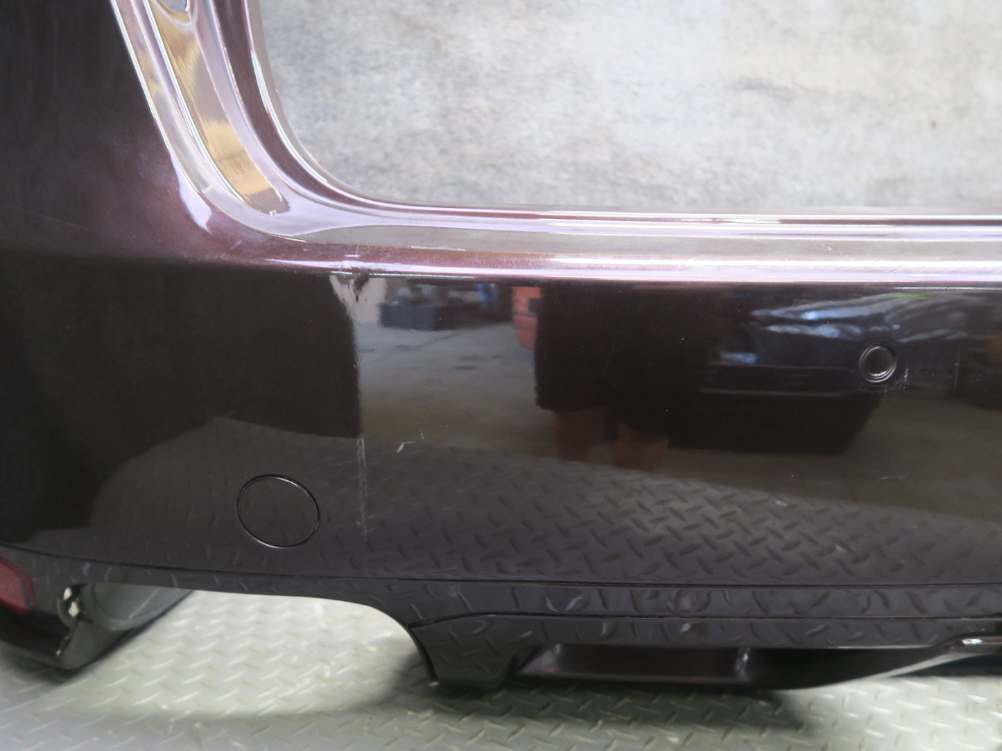 2011-2014 Porsche Cayenne 958 GTS Rear Bumper Cover w PDC Sensors Mahagony