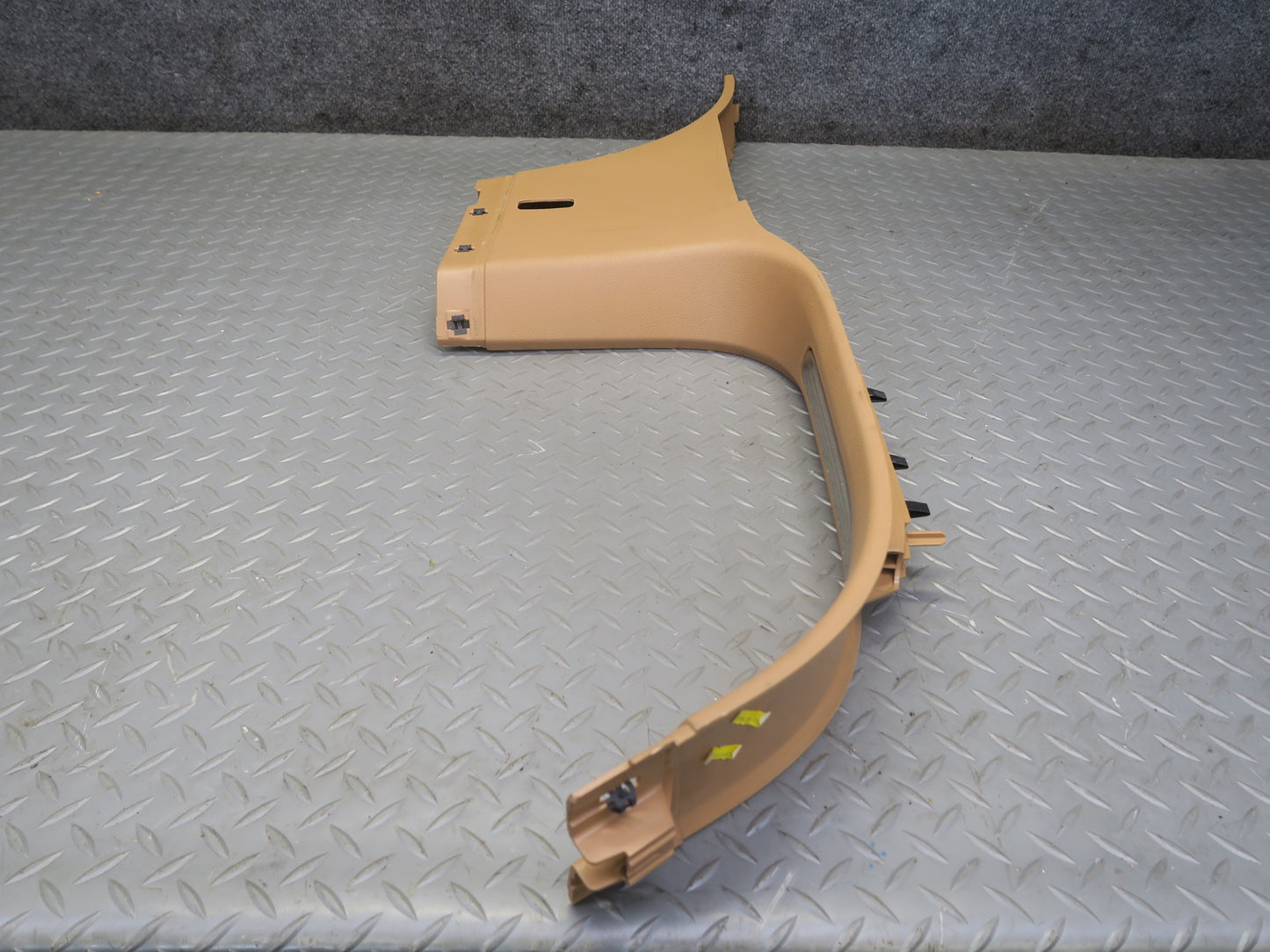11-18 Porsche Cayenne 958 Left & Right Interior B Pillar Lower Trim Panel Set
