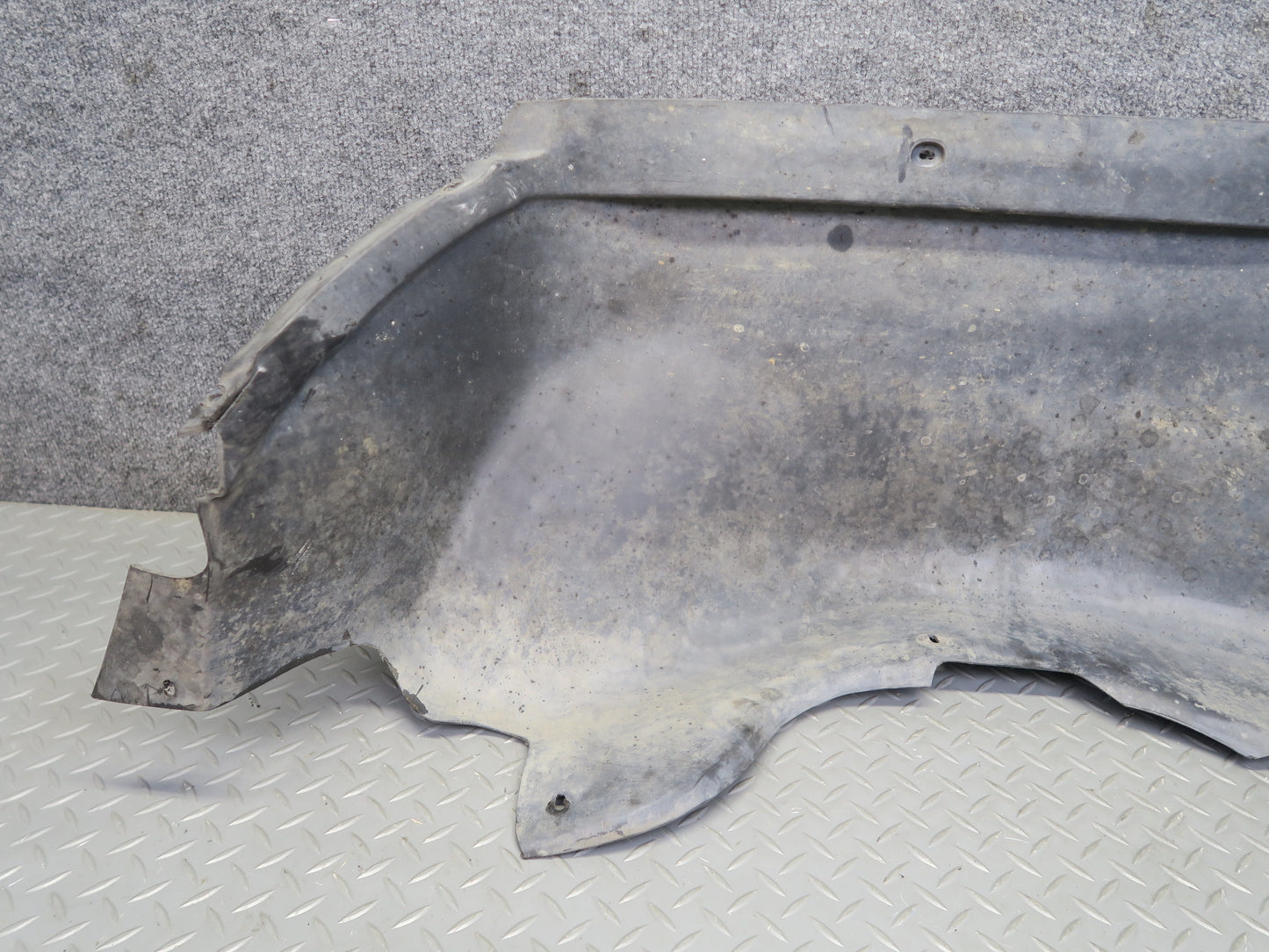 2002-2018 Mercedes W463 G500 G550 G55 AMG Front Left Fender Liner Splash Shield