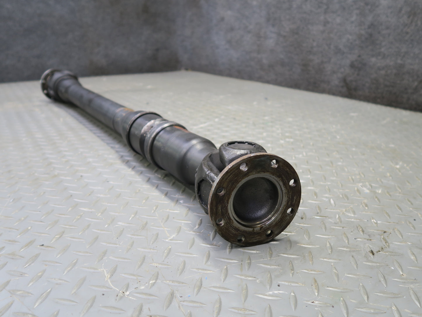 2002-2018 Mercedes W463 G500 G550 Front Propeller Driveshaft Assembly 4604102218