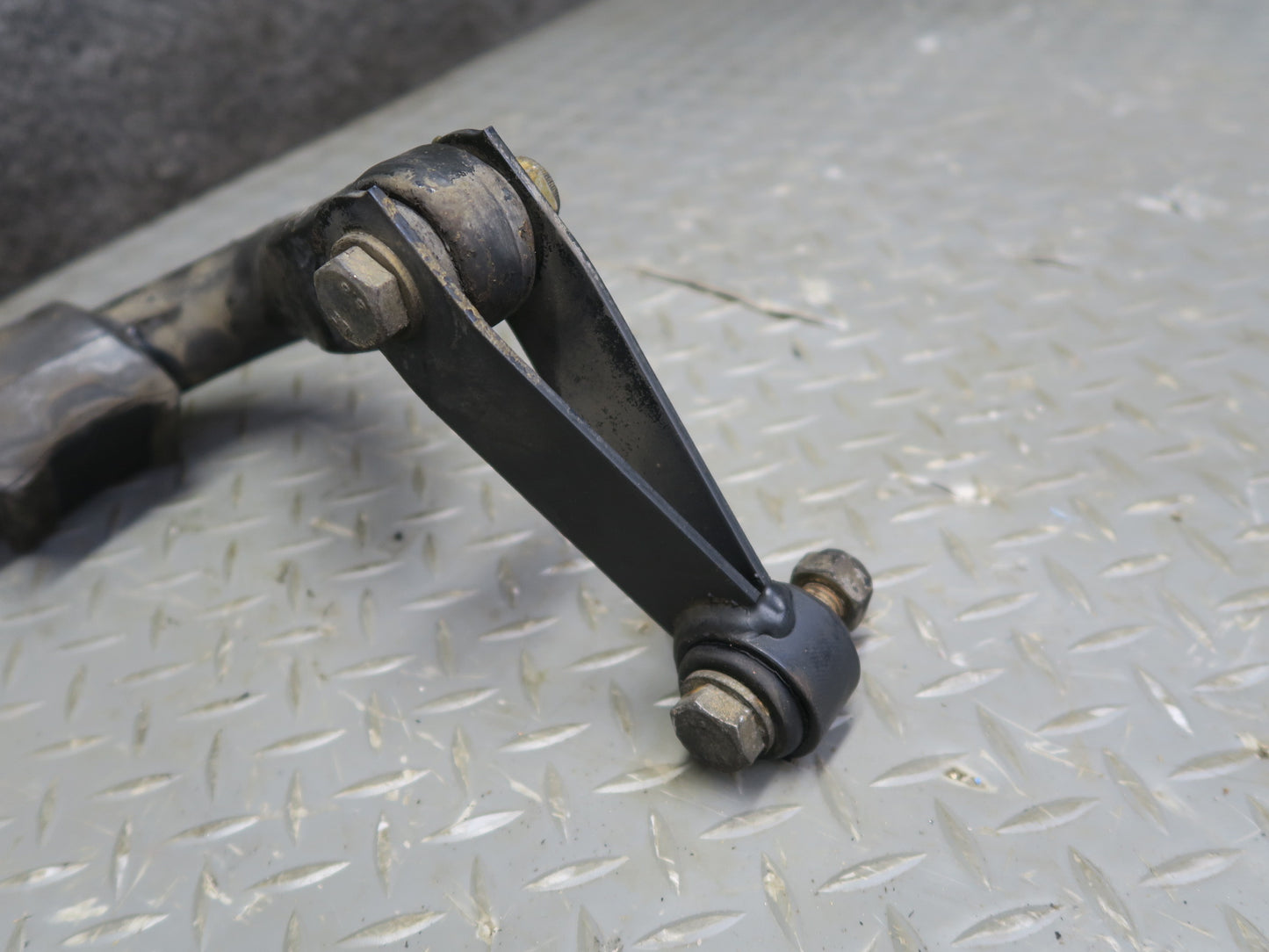 2002-2018 Mercedes W463 G500 G550 Front Suspension Sway Stabilizer Anti Roll Bar