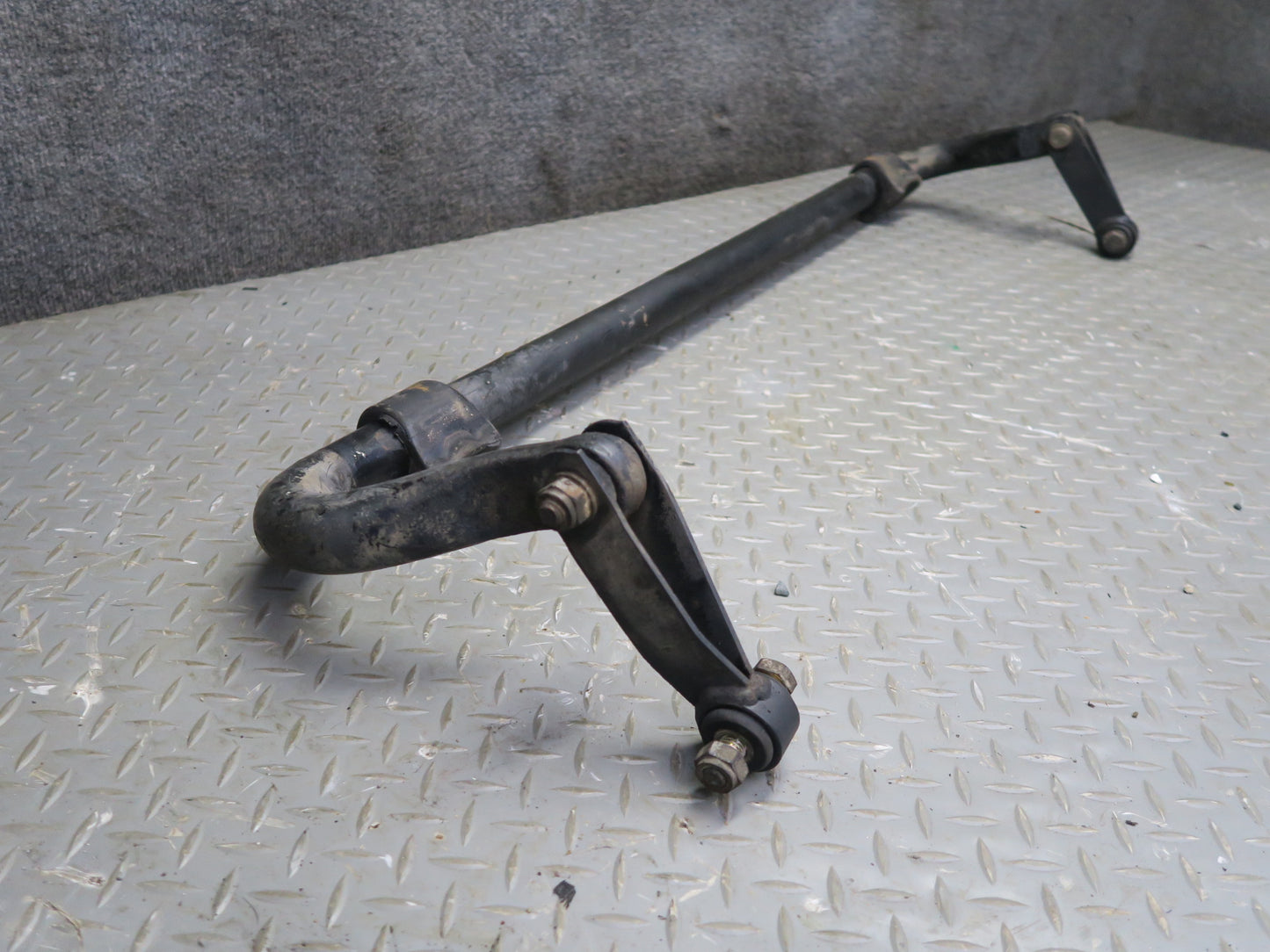 2002-2018 Mercedes W463 G500 G550 Front Suspension Sway Stabilizer Anti Roll Bar