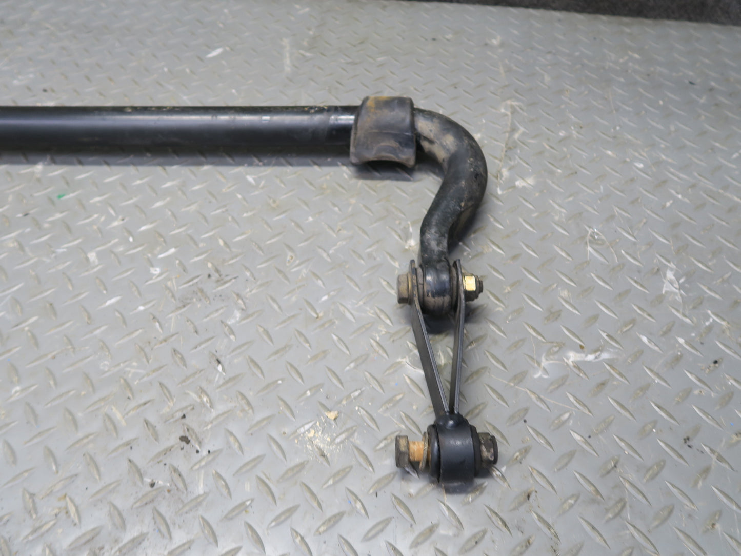 2002-2018 Mercedes W463 G500 G550 Front Suspension Sway Stabilizer Anti Roll Bar