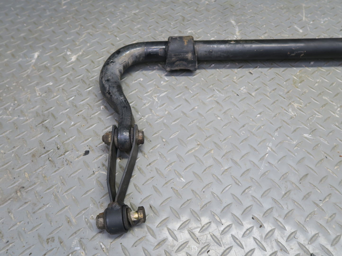 2002-2018 Mercedes W463 G500 G550 Front Suspension Sway Stabilizer Anti Roll Bar