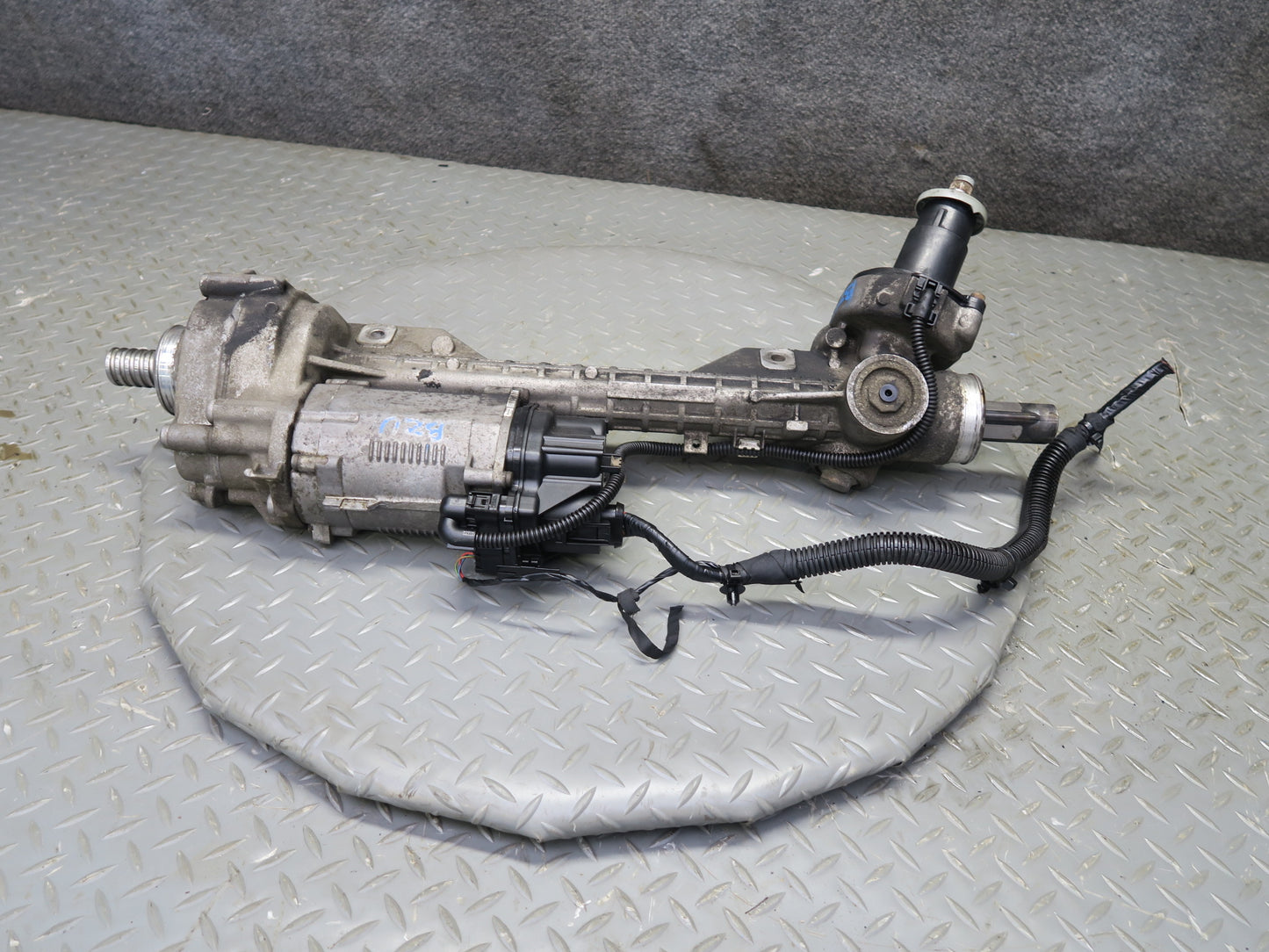 09-16 BMW E89 Z4 AT RWD Electric Power Steering Rack & Pinion 83K 6855888 OEM