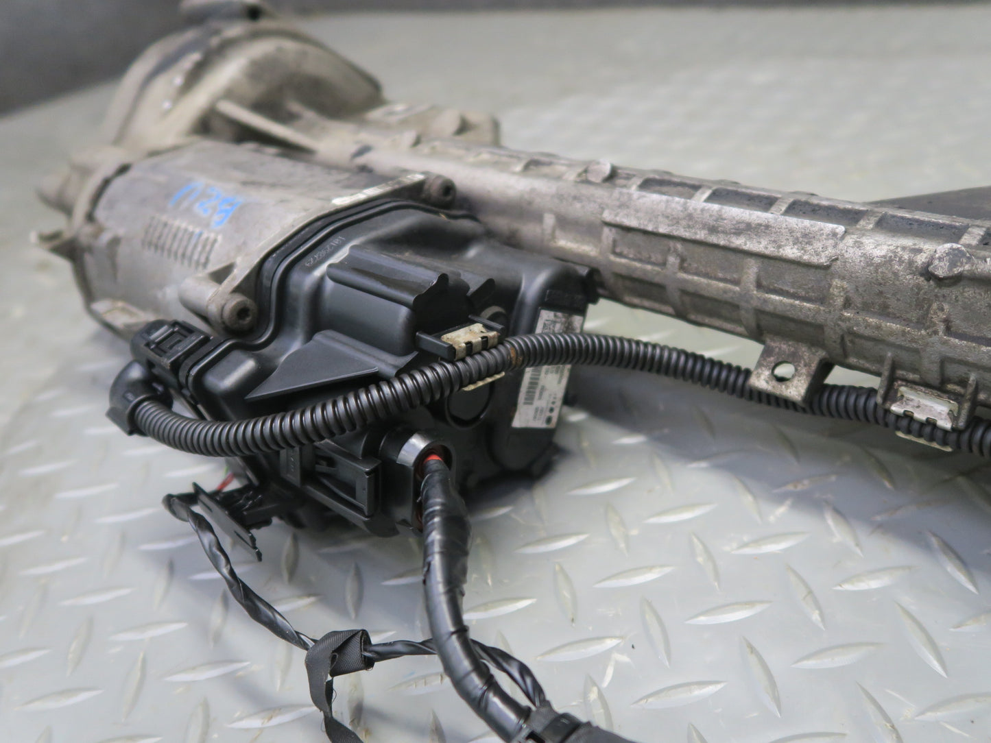 09-16 BMW E89 Z4 AT RWD Electric Power Steering Rack & Pinion 83K 6855888 OEM
