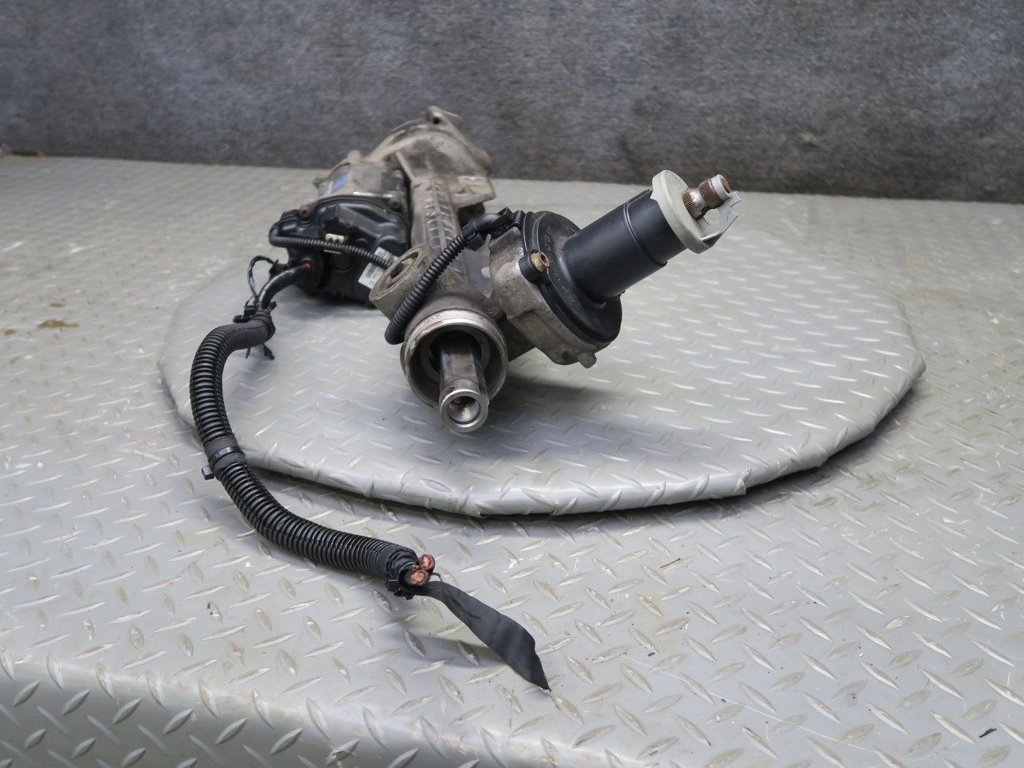 09-16 BMW E89 Z4 AT RWD Electric Power Steering Rack & Pinion 83K 6855888 OEM