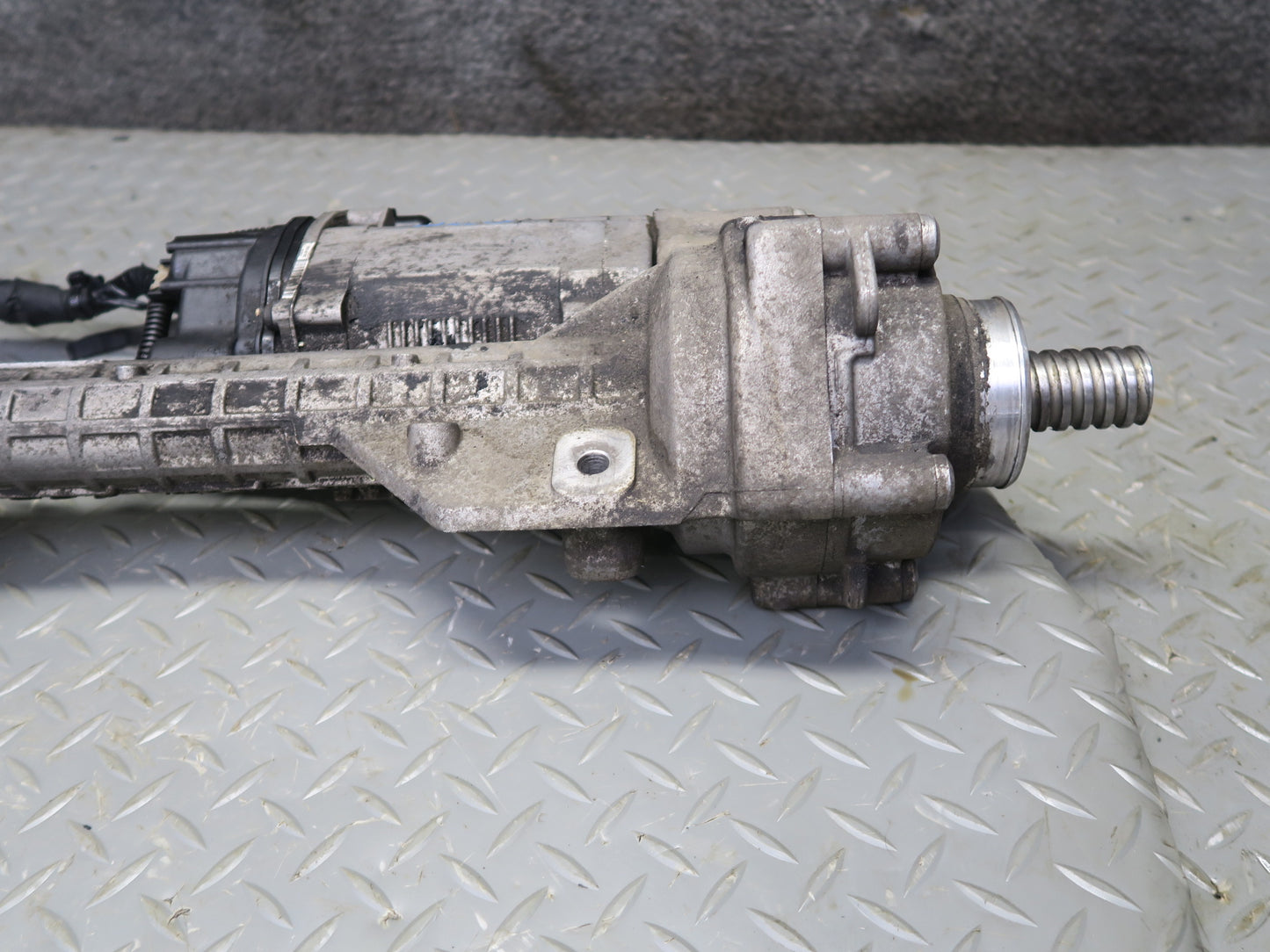 09-16 BMW E89 Z4 AT RWD Electric Power Steering Rack & Pinion 83K 6855888 OEM