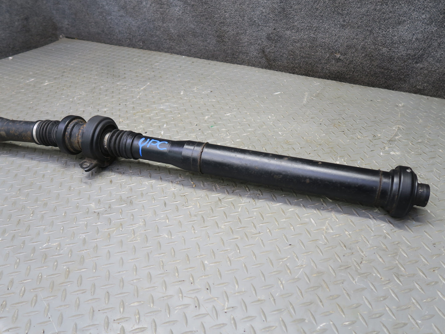 2011-2018 Porsche Cayenne 958 4.8L AWD Rear Drive Shaft Driveshaft 7P5521102L