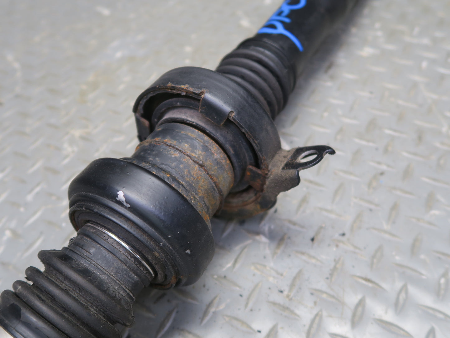 2011-2018 Porsche Cayenne 958 4.8L AWD Rear Drive Shaft Driveshaft 7P5521102L
