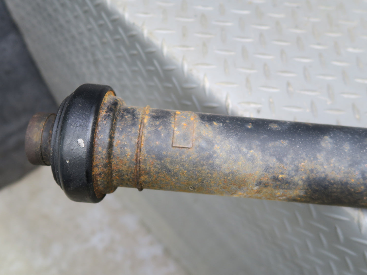 2011-2018 Porsche Cayenne 958 4.8L AWD Rear Drive Shaft Driveshaft 7P5521102L