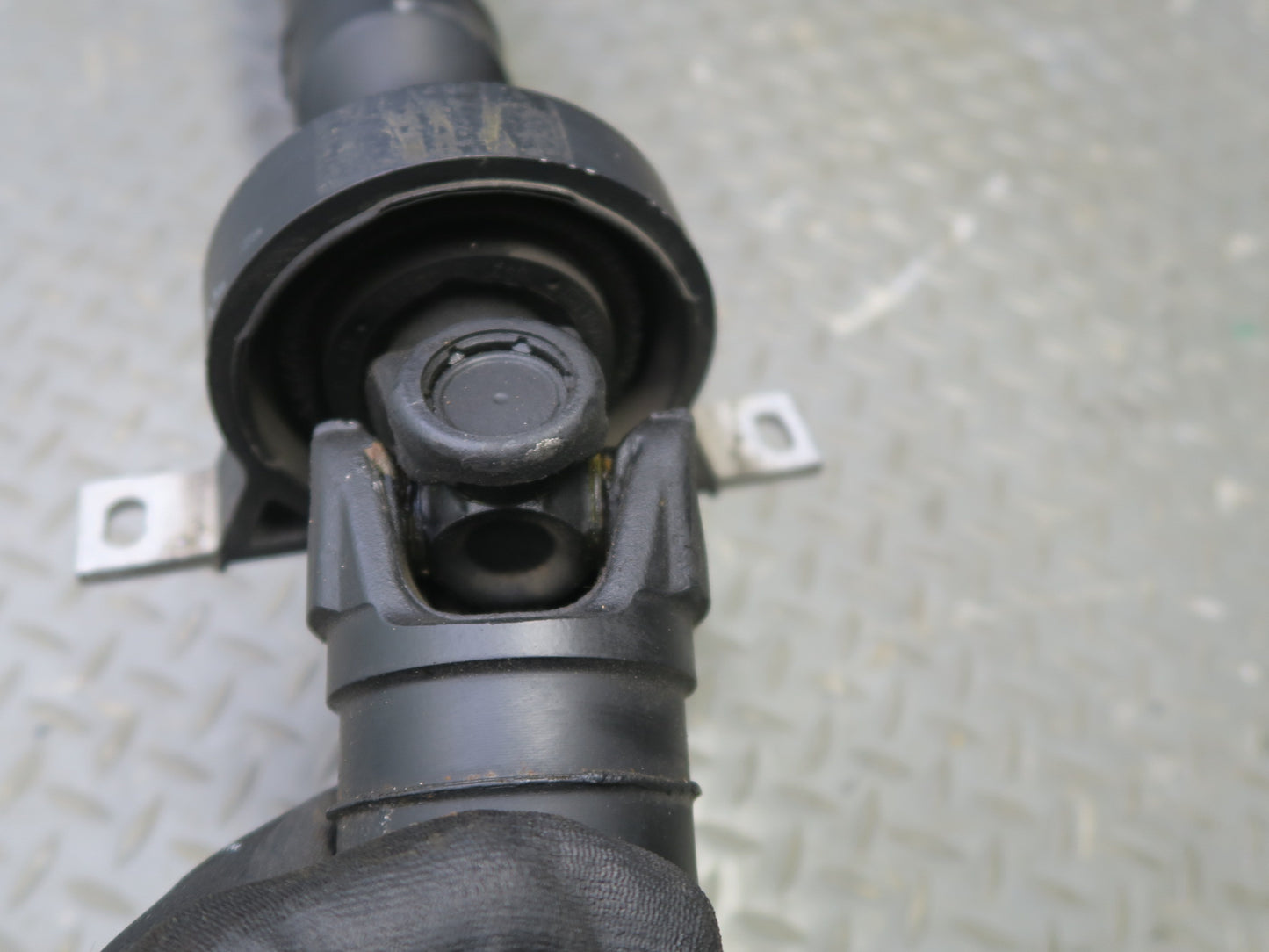 12-16 BMW E89 Z4 28i A/T RWD Rear Drive Shaft Driveshaft 84K Miles 7615968 OEM