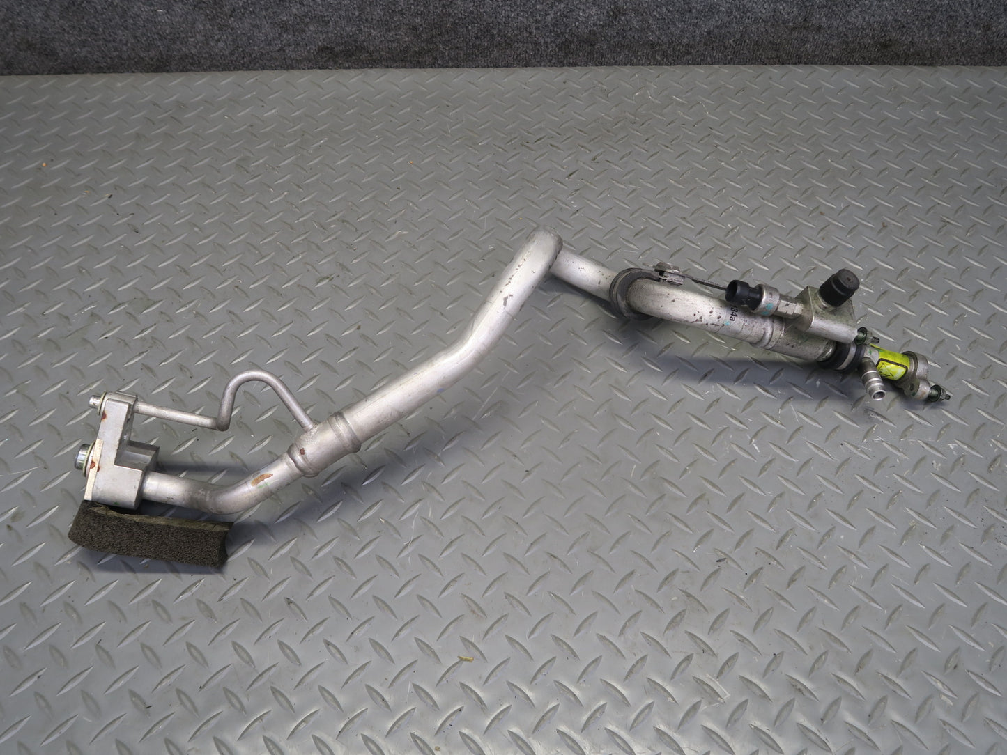 2017-2020 Maserati Levante M161 3.0L A/C Air Condition Hose Pipe Line Set