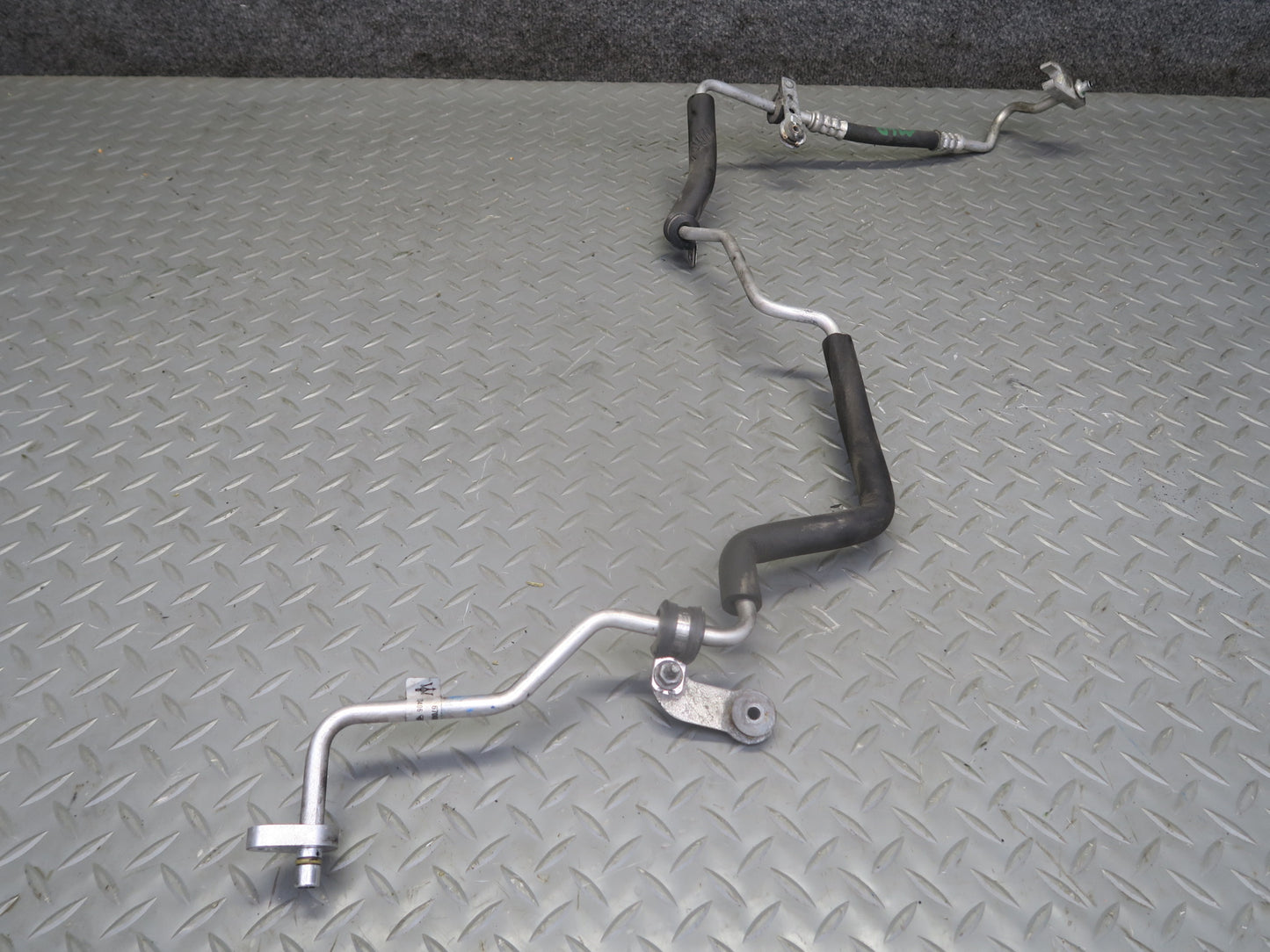 2017-2020 Maserati Levante M161 3.0L A/C Air Condition Hose Pipe Line Set