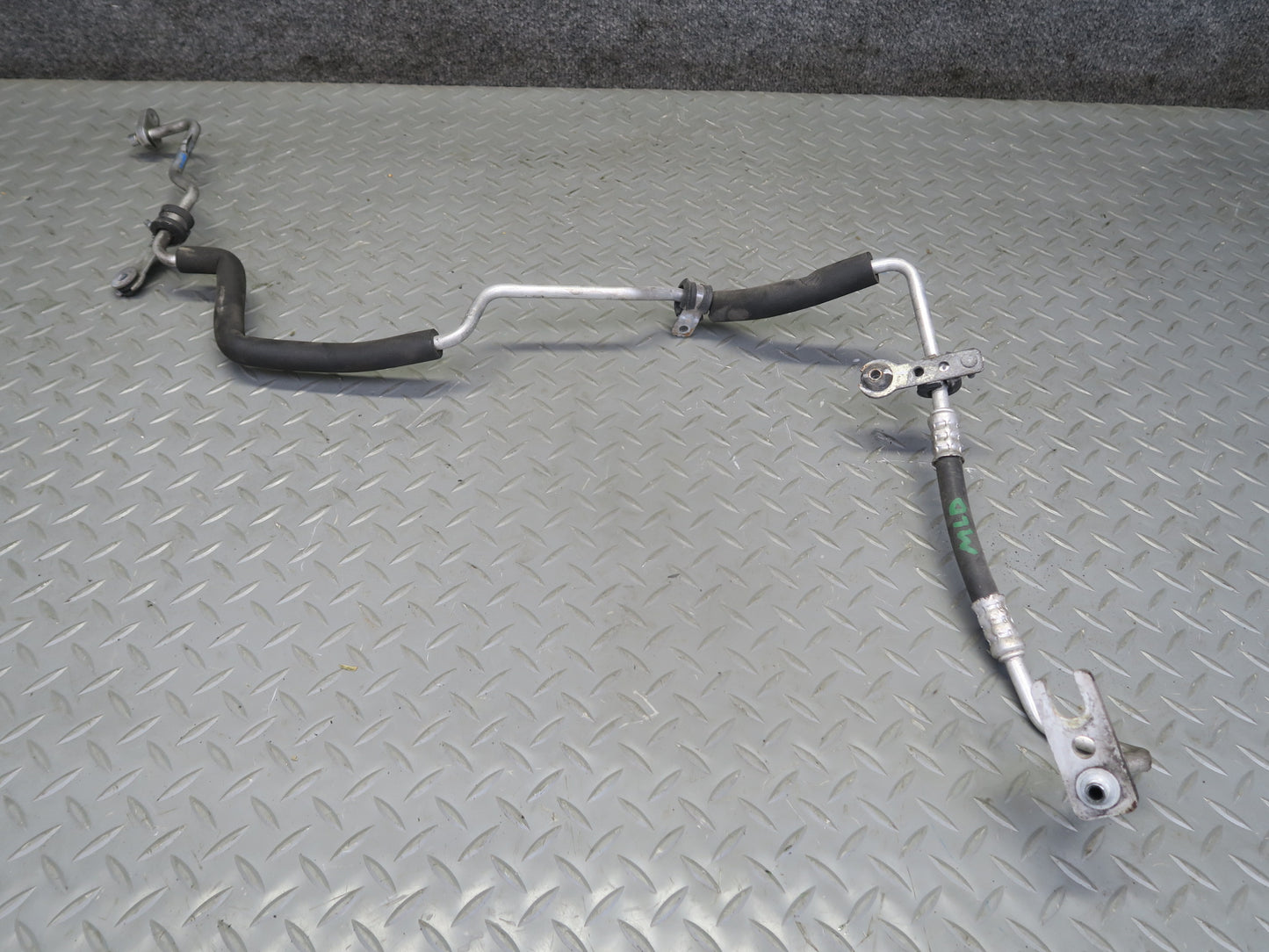 2017-2020 Maserati Levante M161 3.0L A/C Air Condition Hose Pipe Line Set