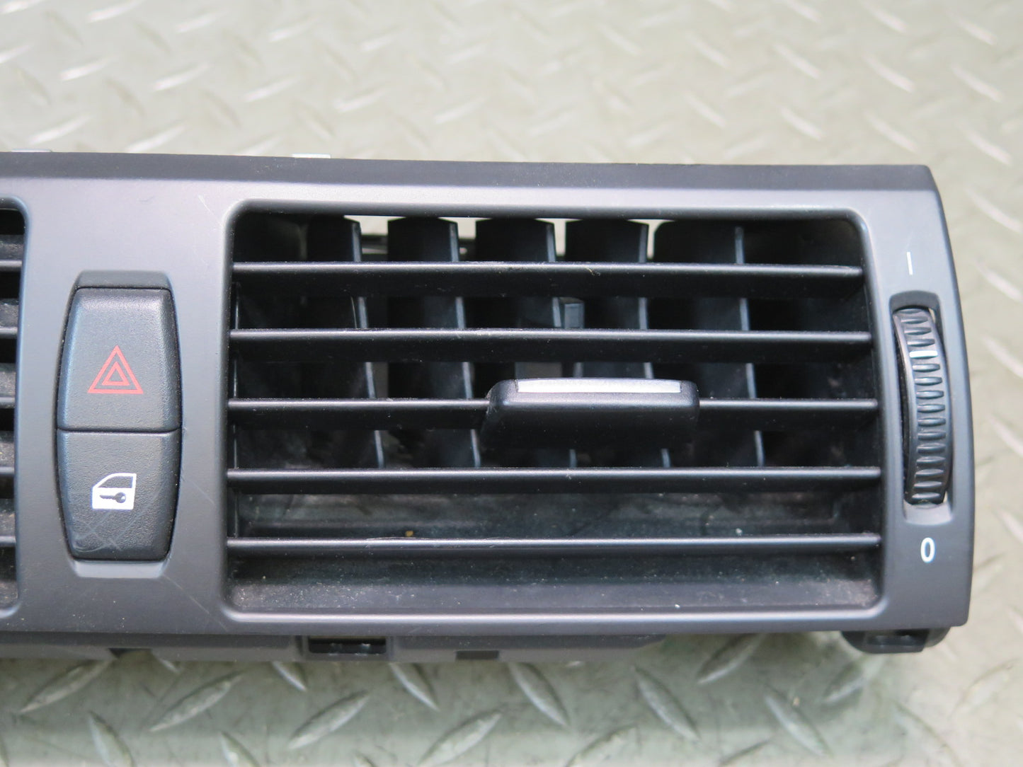 08-14 BMW E71 E72 X6 X6M Front Left Center Right Dash Air Heater Vent Set of 3