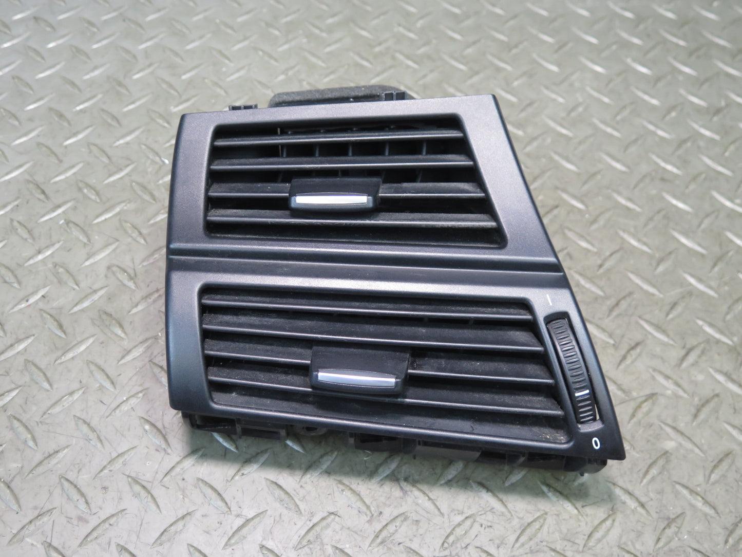 08-14 BMW E71 E72 X6 X6M Front Left Center Right Dash Air Heater Vent Set of 3