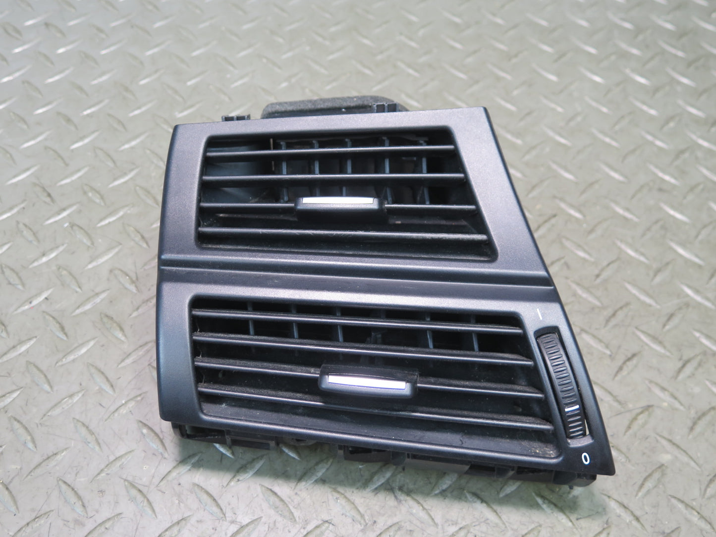 08-14 BMW E71 E72 X6 X6M Front Left Center Right Dash Air Heater Vent Set of 3