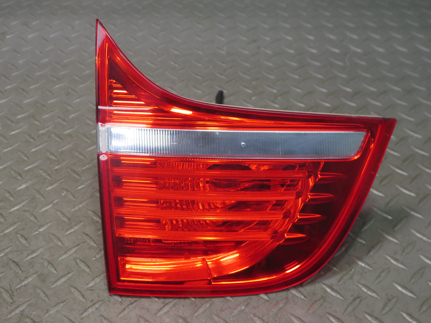 2008-2012 BMW E71 E72 X6 X6M Rear Left & Right Inner Tail Light Lamp Set of 2