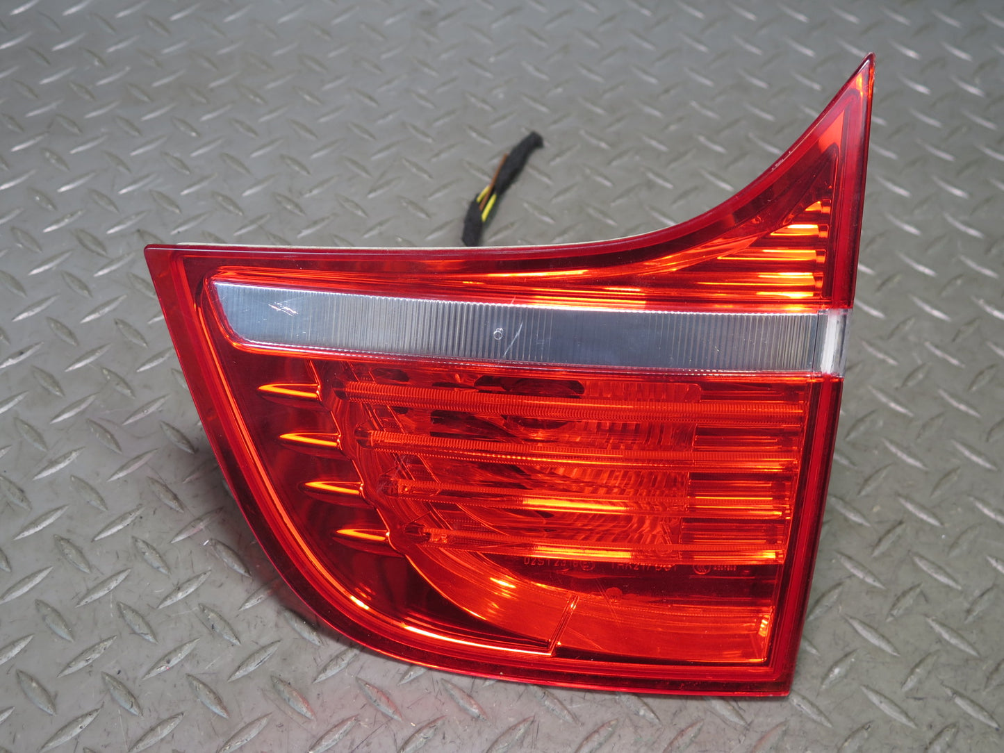 2008-2012 BMW E71 E72 X6 X6M Rear Left & Right Inner Tail Light Lamp Set of 2