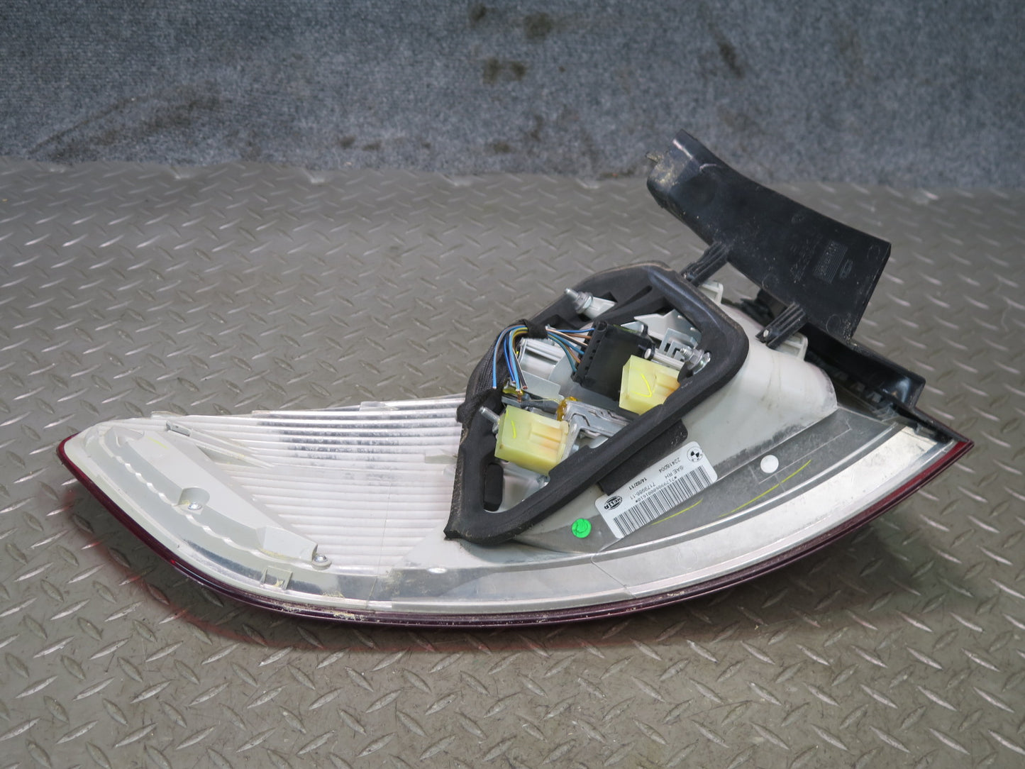 2008-2012 BMW E71 E72 X6 X6M Rear Right Outer Tail Light Lamp 7179986
