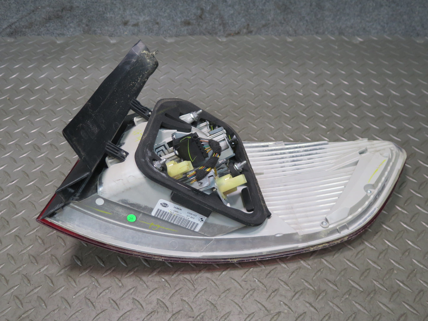 2008-2012 BMW E71 E72 X6 X6M Rear Left Outer Tail Light Lamp 7179985