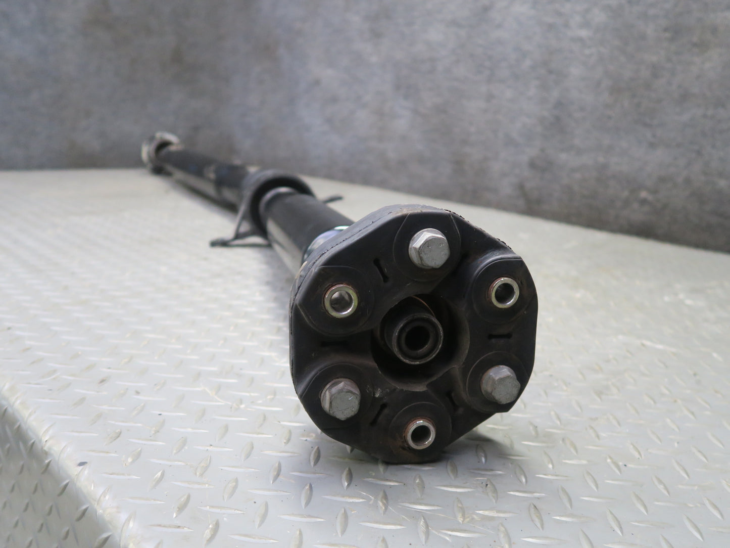 2017-2020 Maserati Levante M161 3.0L AWD Rear Driveshaft Drive Shaft 94K Miles