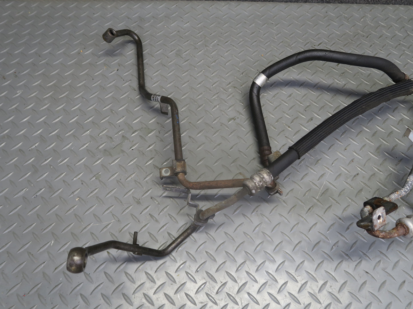 17-20 Maserati Levante 3.0L Power Steering Hose Pipe Line Oil Cooler Tank Set