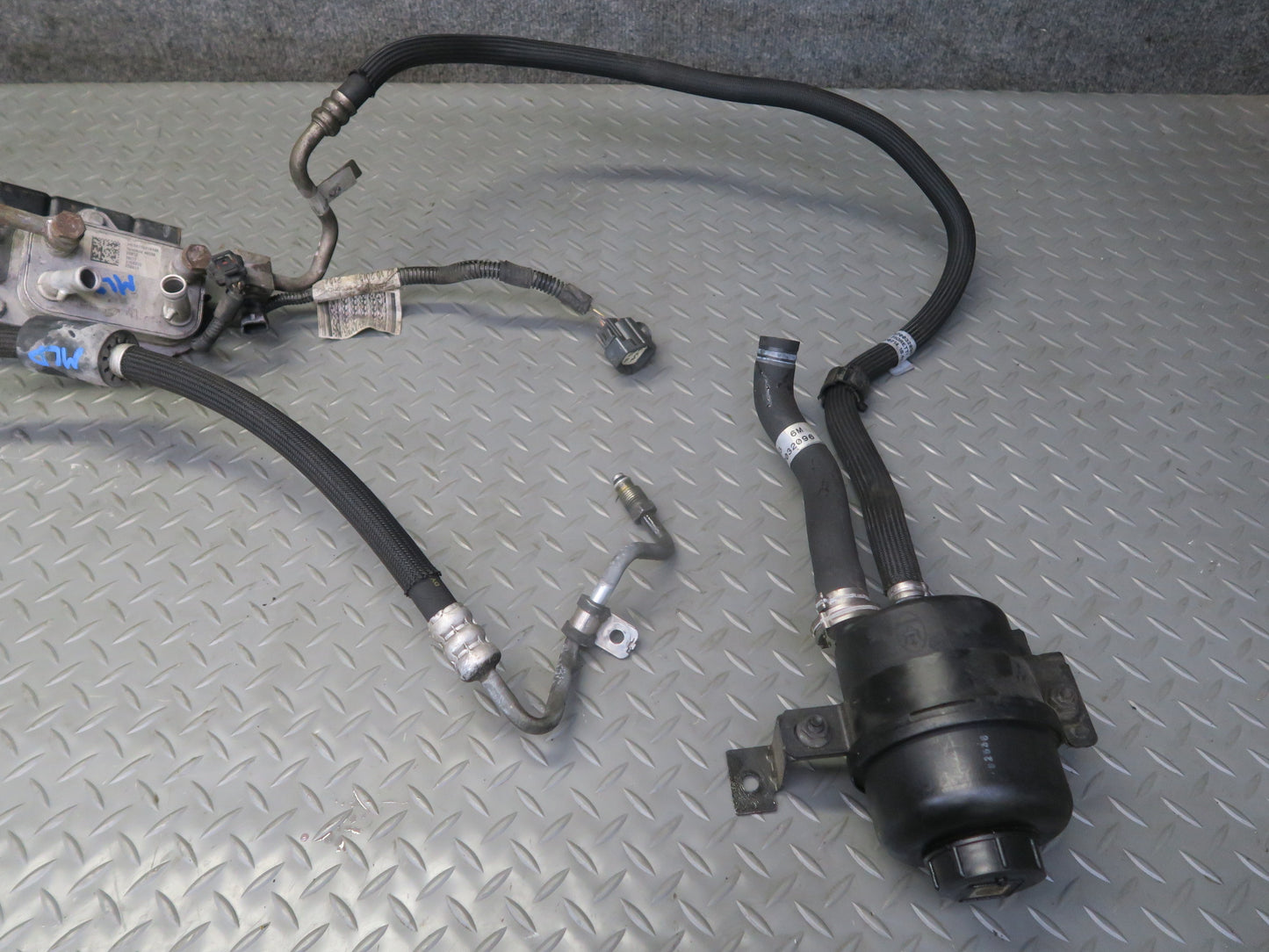 17-20 Maserati Levante 3.0L Power Steering Hose Pipe Line Oil Cooler Tank Set