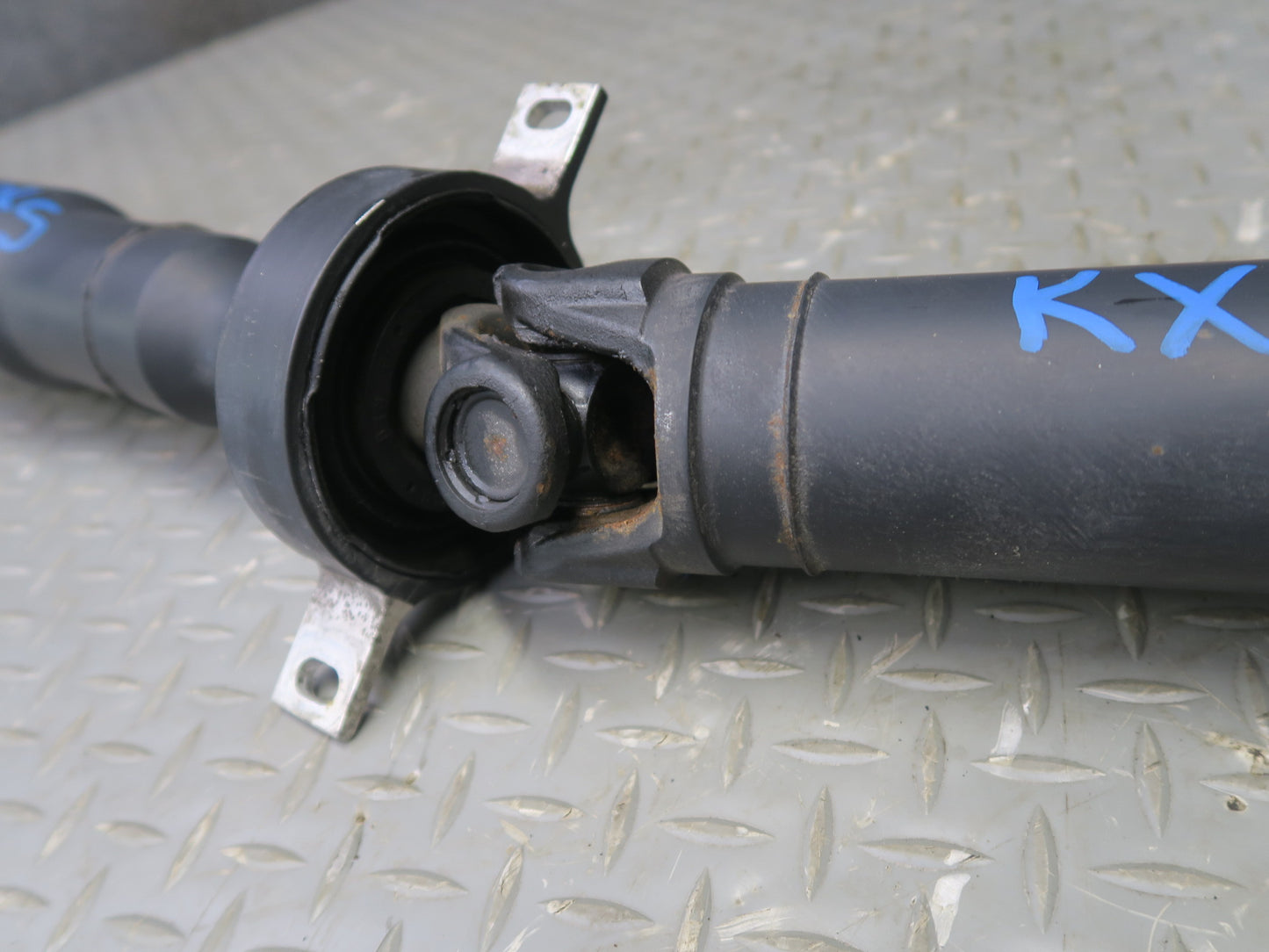 2011-2014 BMW E71 E72 X6 X6M AWD Rear Driveshaft Drive Shaft 7564398