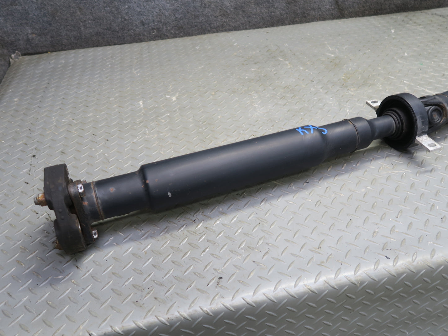 2011-2014 BMW E71 E72 X6 X6M AWD Rear Driveshaft Drive Shaft 7564398