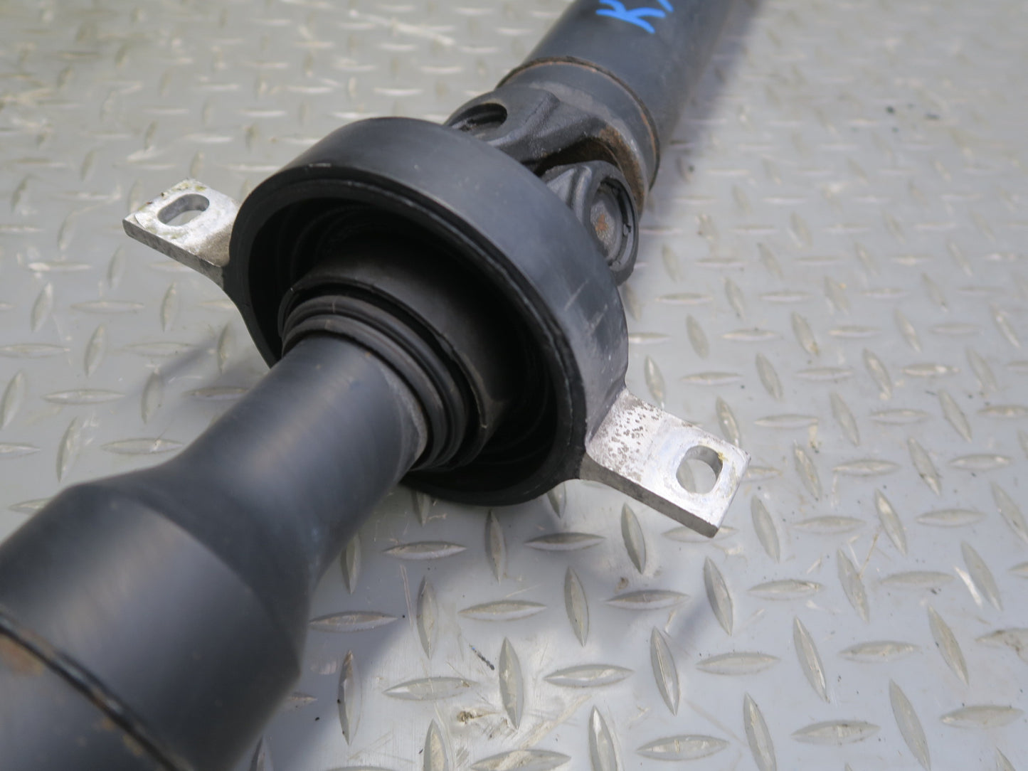 2011-2014 BMW E71 E72 X6 X6M AWD Rear Driveshaft Drive Shaft 7564398