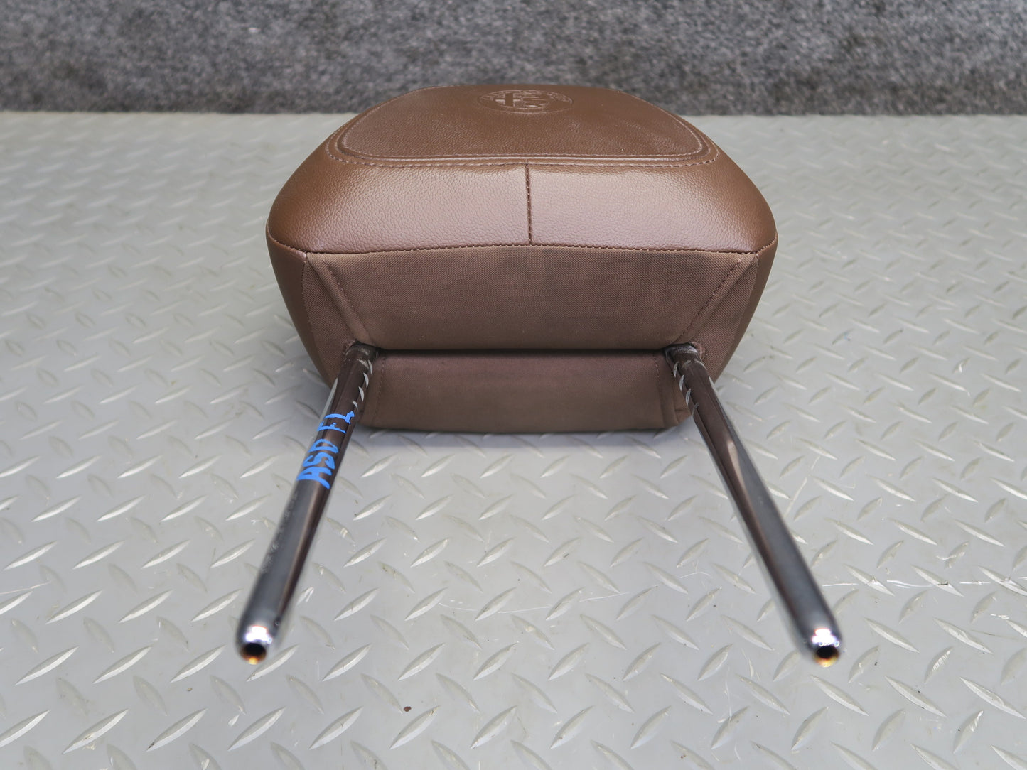 2017-2023 Alfa Romeo Stelvio Front Left & Right Seat Leather Headrest Set of 2
