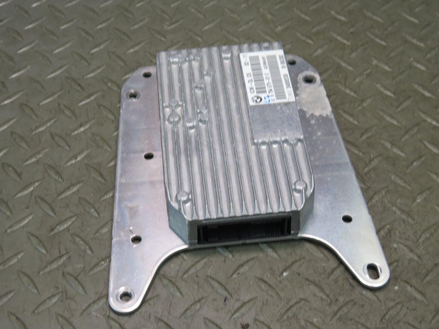 2008-2014 BMW E71 E72 X6 X6M Integrated Chassis Control Module 6799121