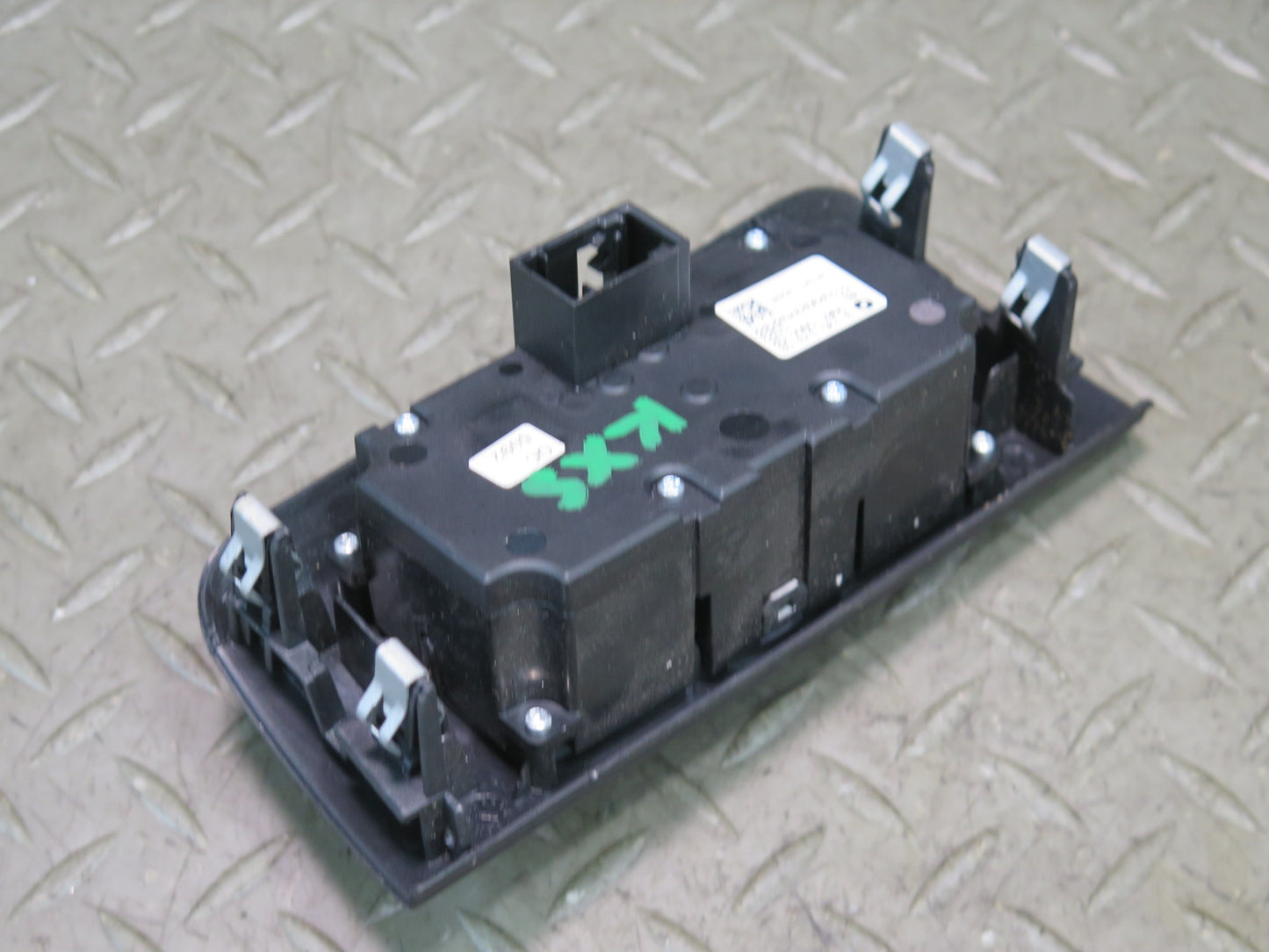 2008-2014 BMW E71 E72 X6 X6M Headlight Fog Light Dimmer Control Switch 9135579