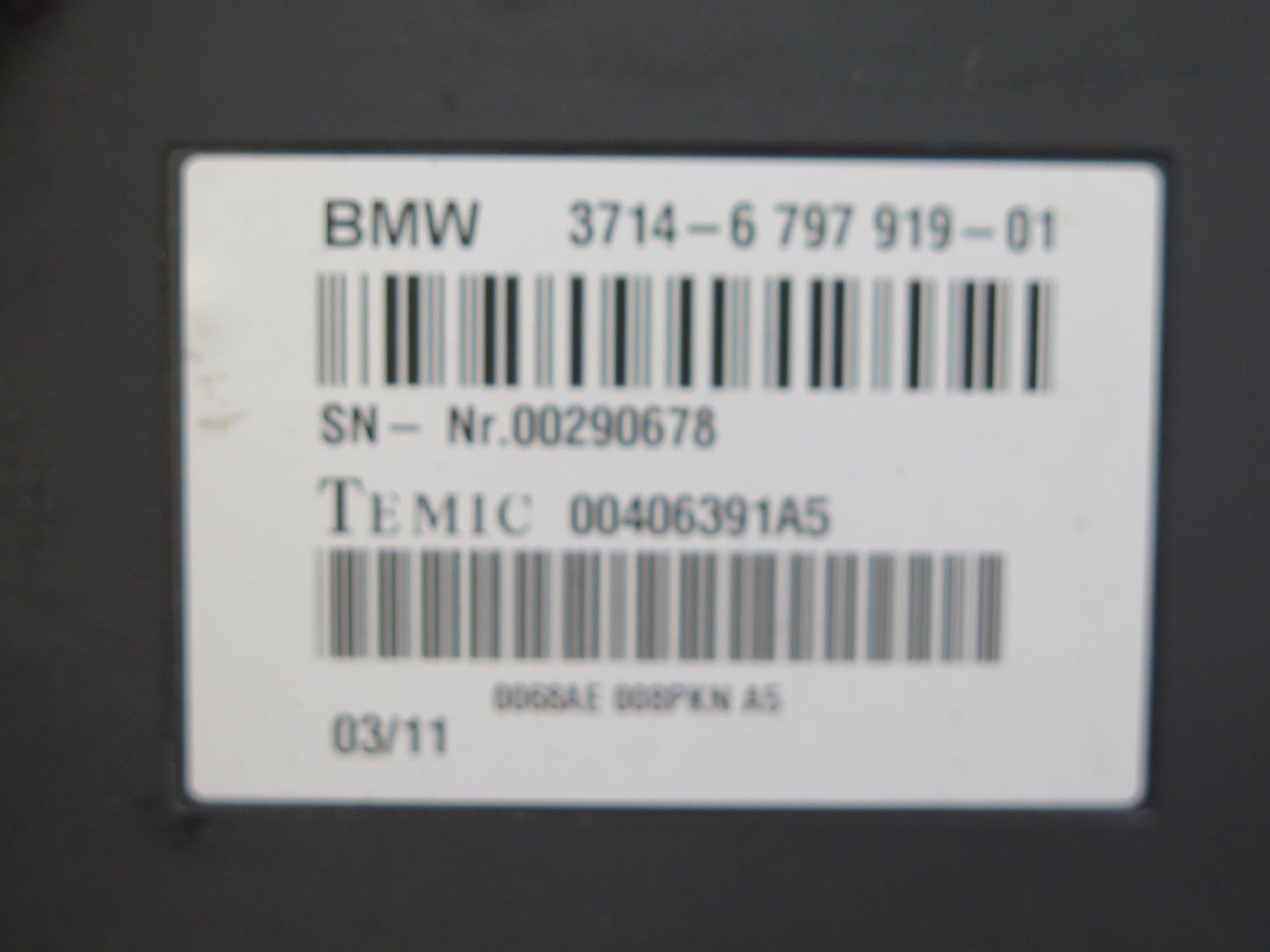 2008-2014 BMW E71 E72 X6 X6M Dynamic Drive Suspension Control Module 6797919