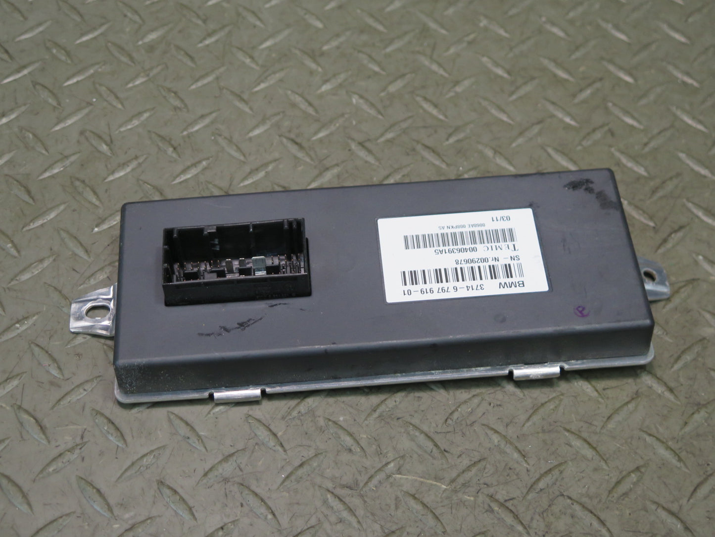 2008-2014 BMW E71 E72 X6 X6M Dynamic Drive Suspension Control Module 6797919