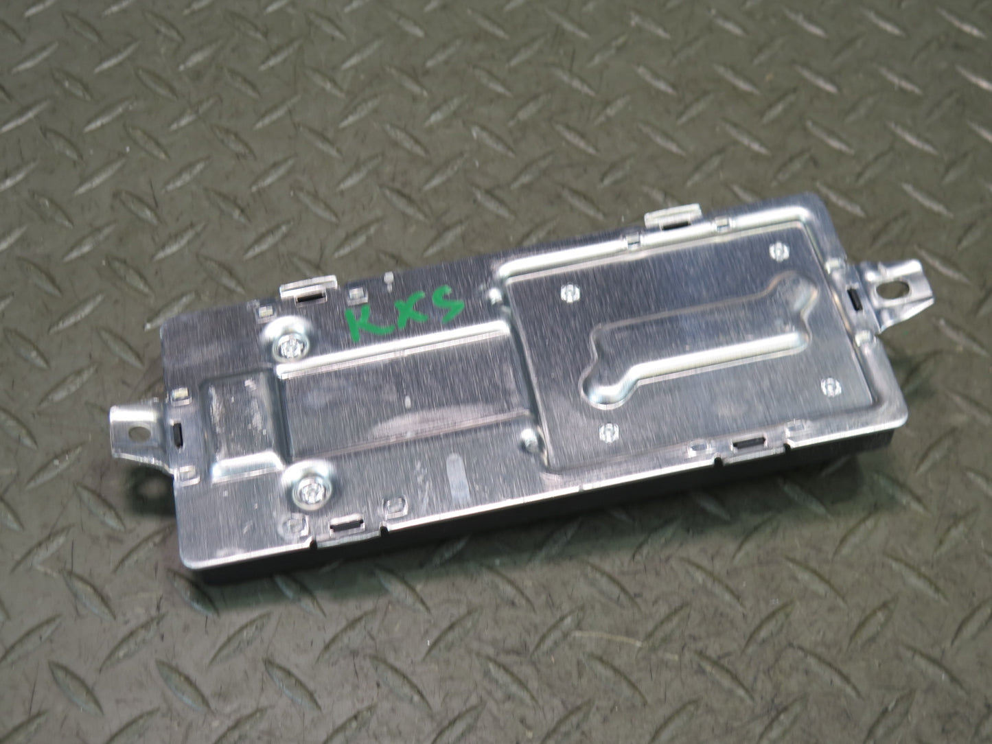 2008-2014 BMW E71 E72 X6 X6M Dynamic Drive Suspension Control Module 6797919