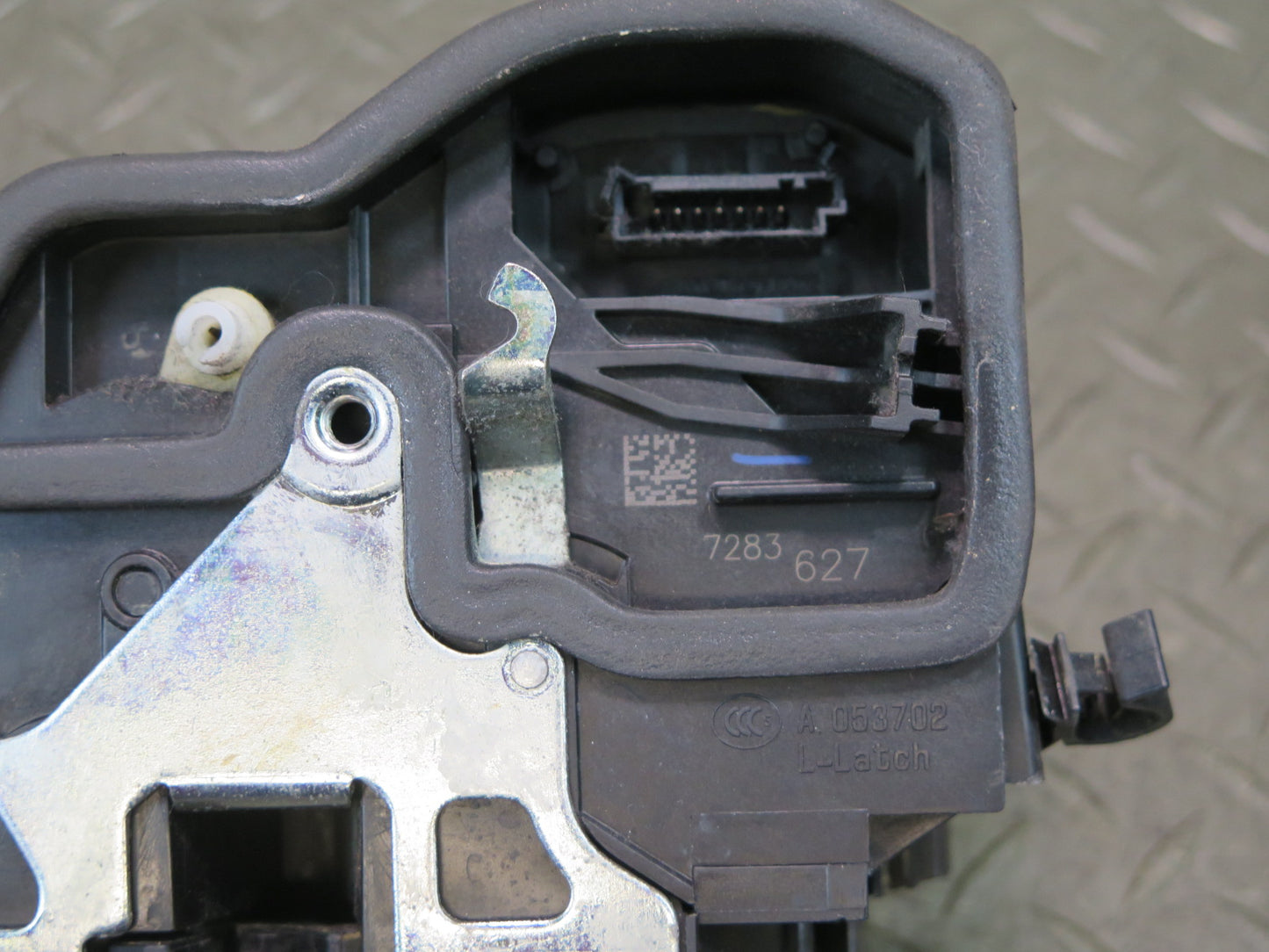 2008-2014 BMW E71 E72 X6 X6M Front Left Door Lock Latch Actuator 7283627